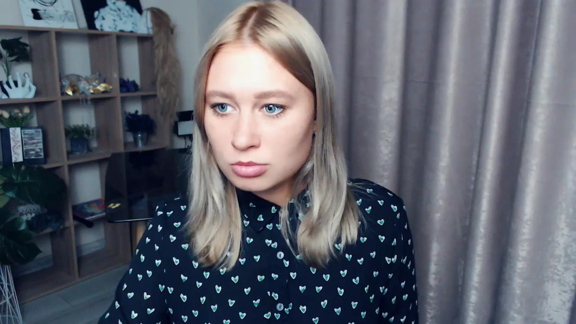 Gallery image thumbnail from Kukla_kolduna's myfreecams stream on, 11/09/2025, 15:49 image 6 of 20