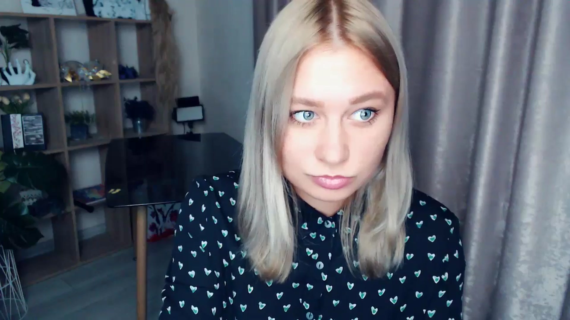 Gallery image thumbnail from Kukla_kolduna's myfreecams stream on, 11/09/2025, 15:49 image 18 of 20