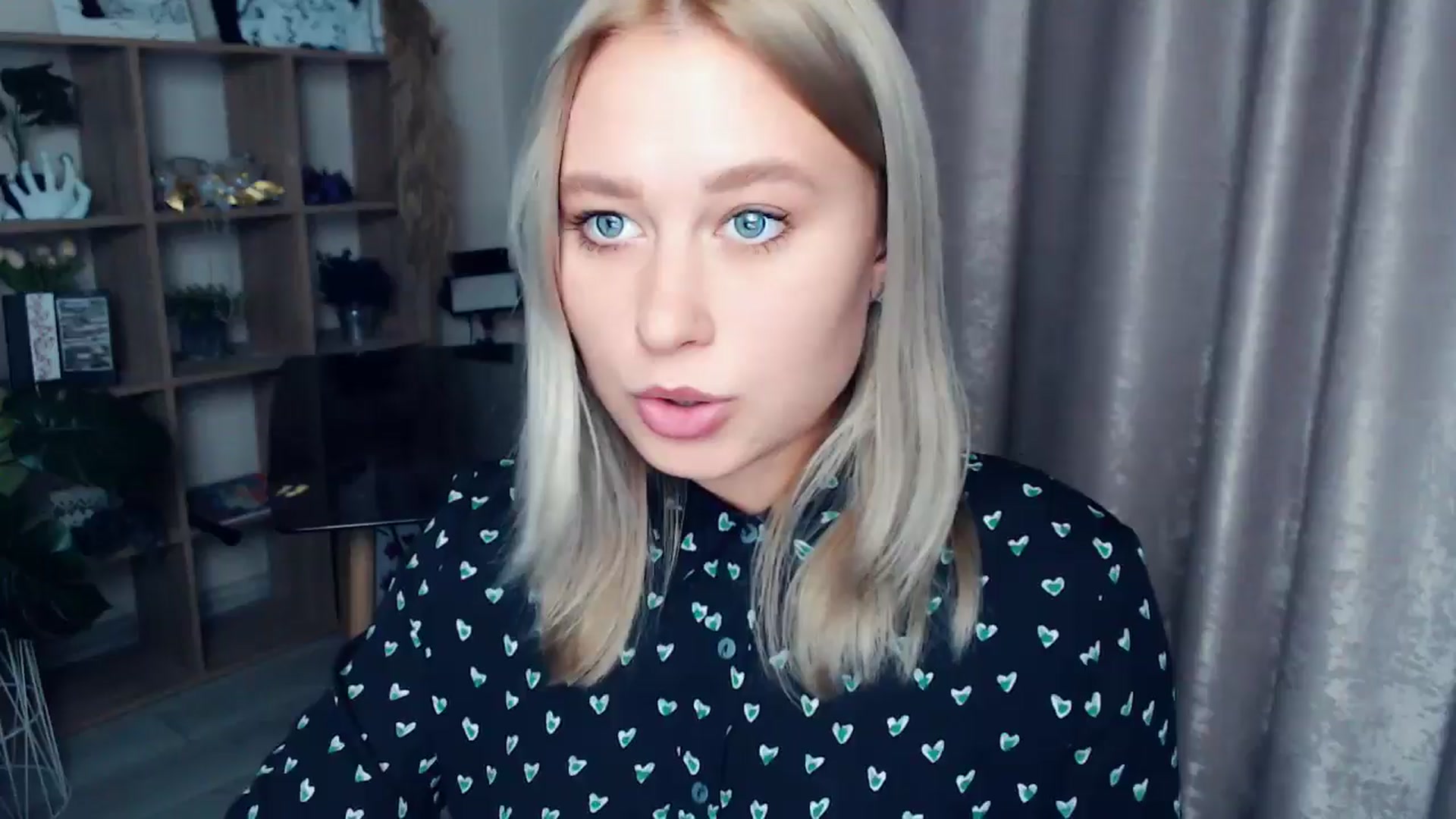 Gallery image thumbnail from Kukla_kolduna's myfreecams stream on, 11/09/2025, 16:33 image 8 of 20