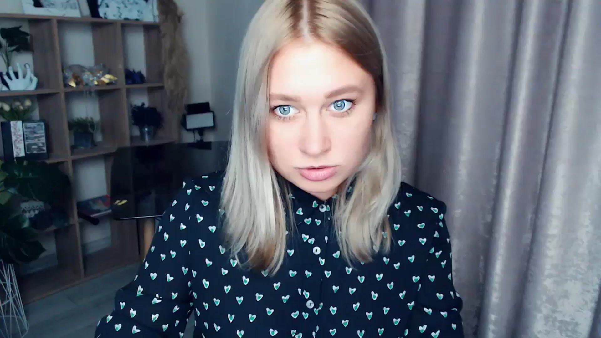 Gallery image thumbnail from Kukla_kolduna's myfreecams stream on, 11/09/2025, 16:33 image 18 of 20