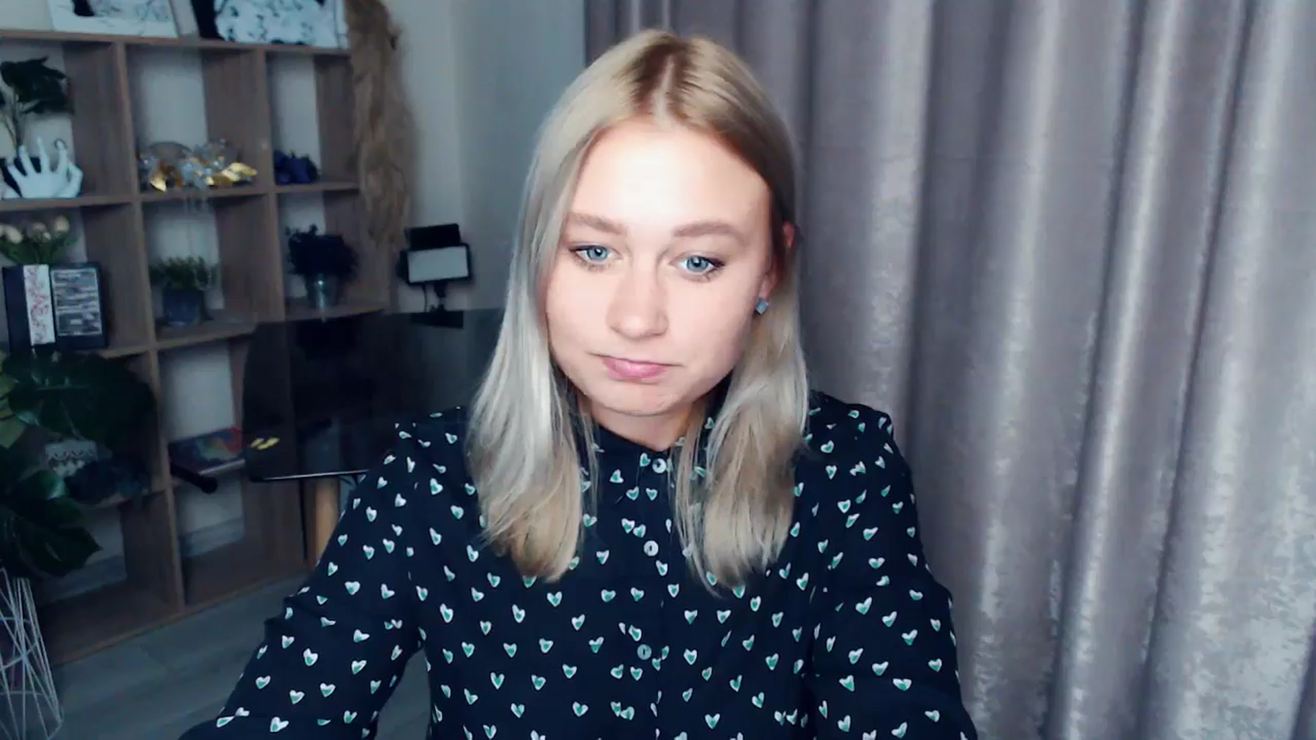 Gallery image thumbnail from Kukla_kolduna's myfreecams stream on, 11/09/2025, 16:33 image 11 of 20
