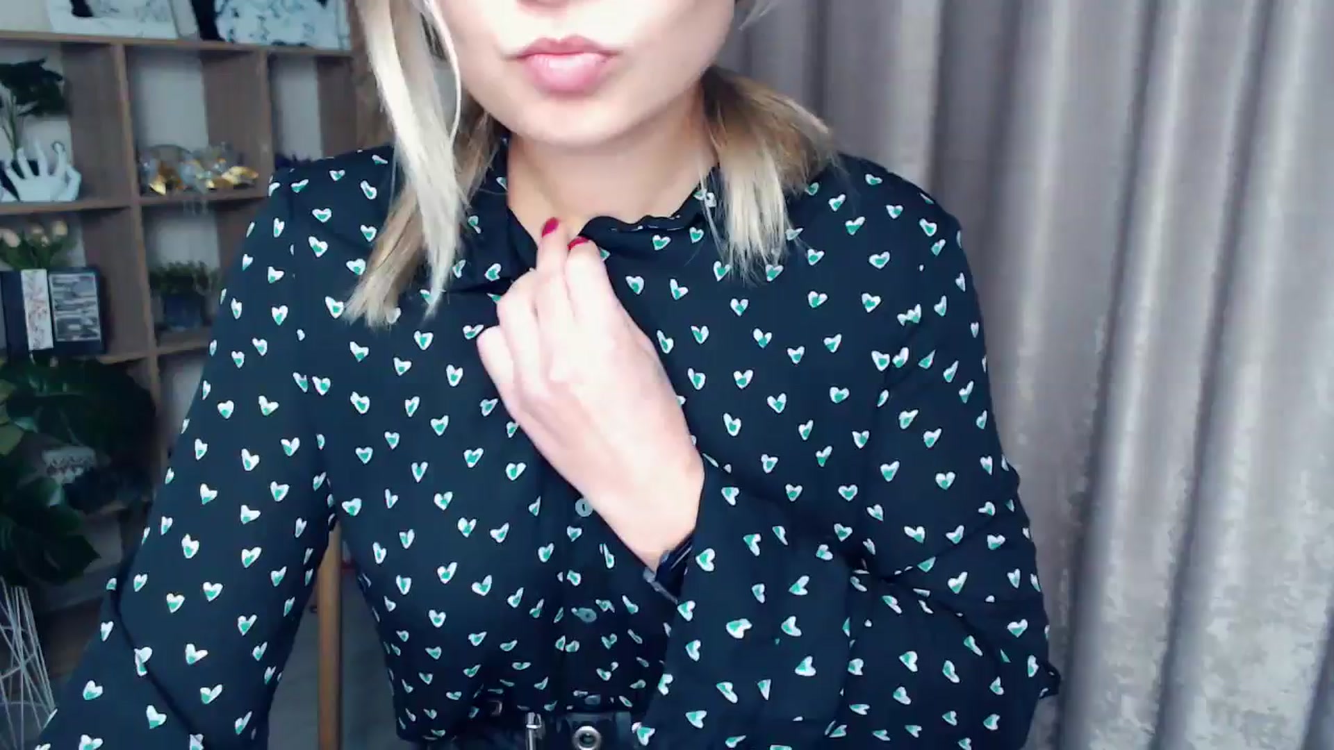 Gallery image thumbnail from Kukla_kolduna's myfreecams stream on, 11/09/2025, 17:36 image 6 of 20