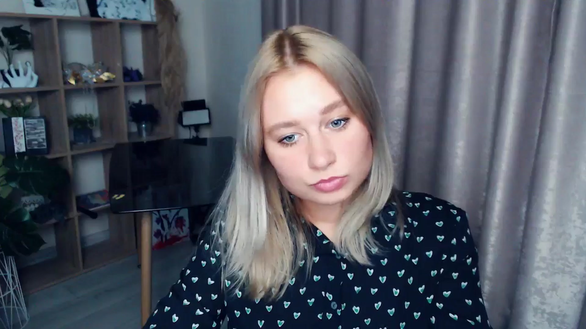 Gallery image thumbnail from Kukla_kolduna's myfreecams stream on, 11/09/2025, 19:03 image 13 of 20