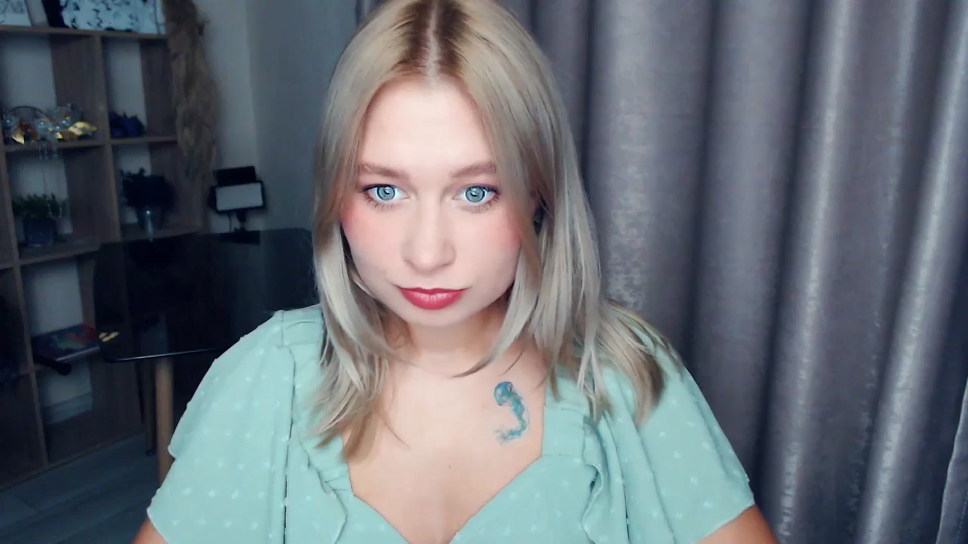 Gallery image thumbnail from Kukla_kolduna's myfreecams stream on, 11/12/2025, 17:37 image 4 of 20