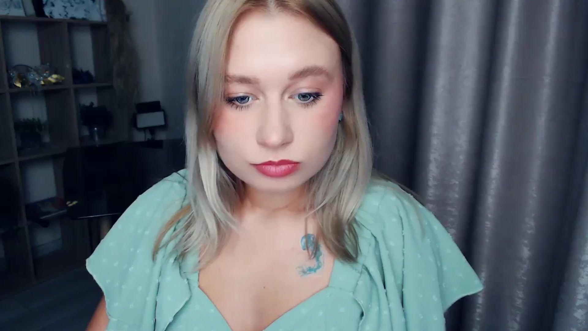 Gallery image thumbnail from Kukla_kolduna's myfreecams stream on, 11/12/2025, 17:37 image 18 of 20