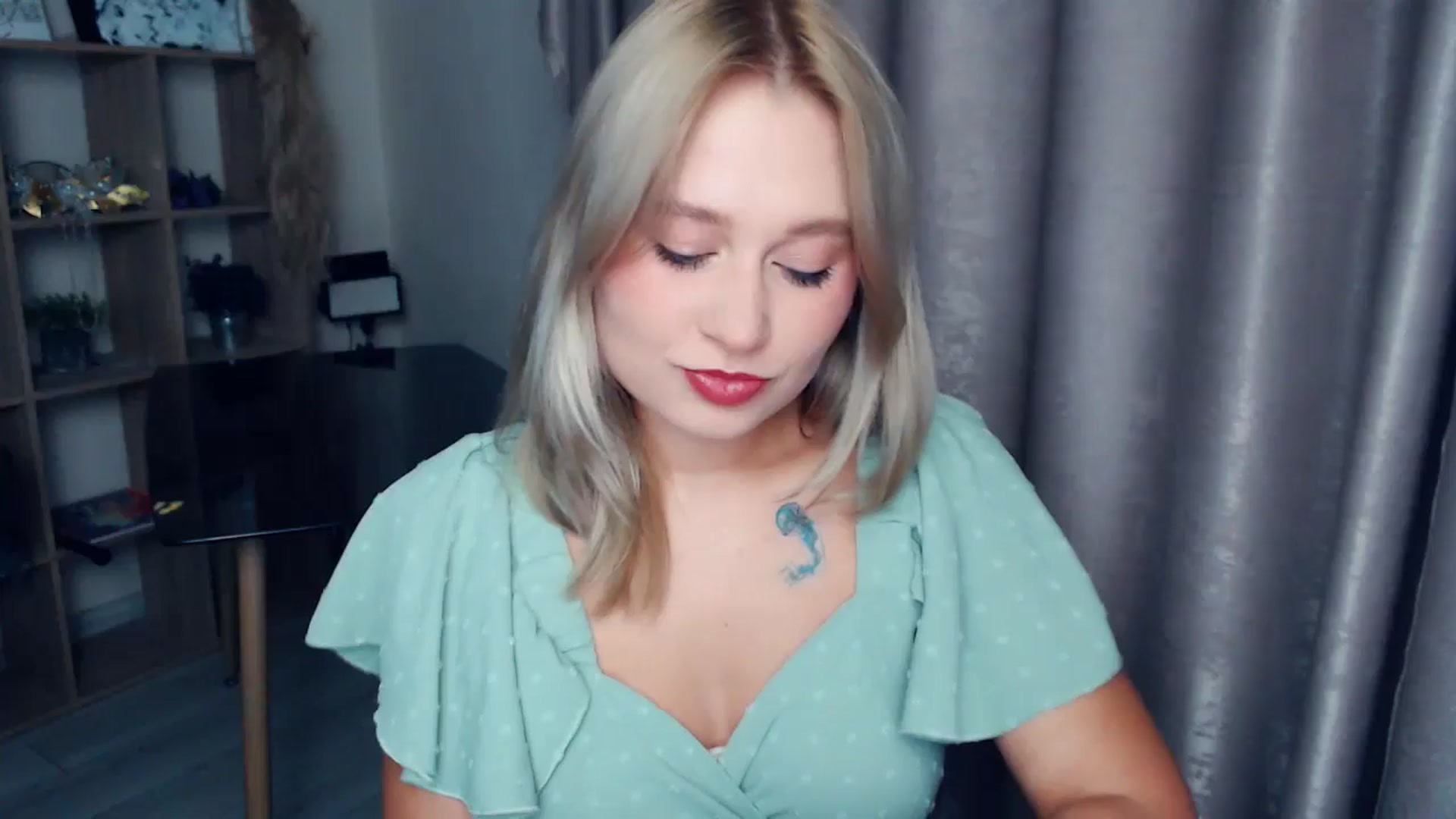 Gallery image thumbnail from Kukla_kolduna's myfreecams stream on, 11/12/2025, 17:37 image 1 of 20