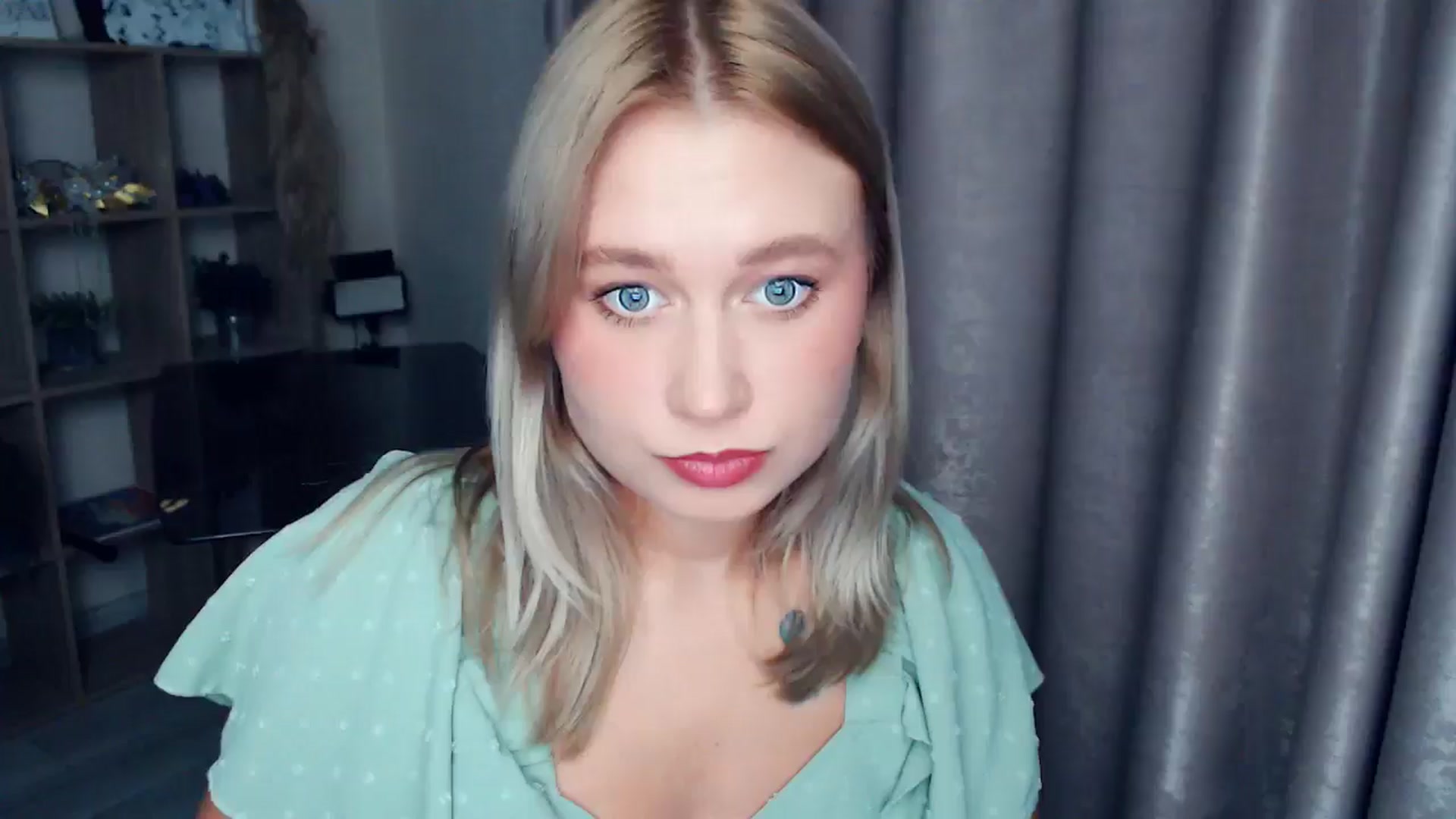 Gallery image thumbnail from Kukla_kolduna's myfreecams stream on, 11/12/2025, 17:37 image 10 of 20