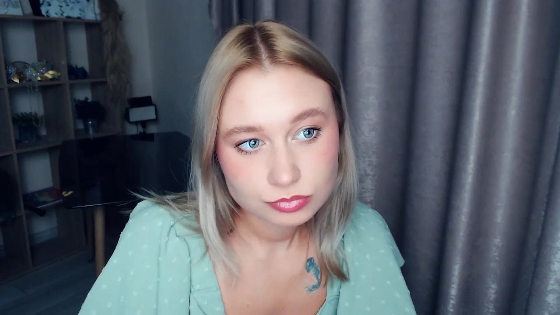 Gallery image thumbnail from Kukla_kolduna's myfreecams stream on, 11/12/2025, 18:30 image 3 of 20