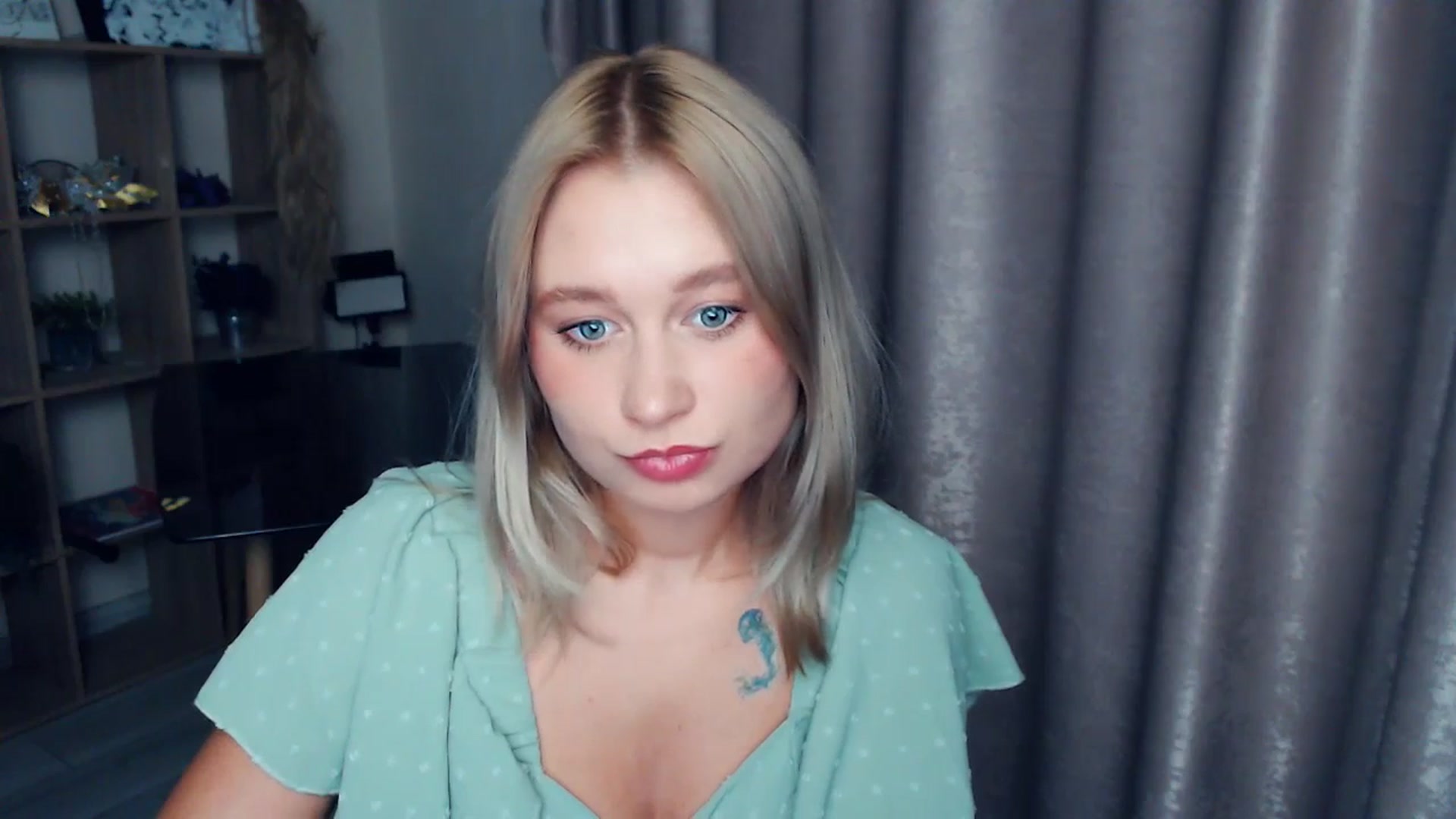 Gallery image thumbnail from Kukla_kolduna's myfreecams stream on, 11/12/2025, 18:30 image 11 of 20