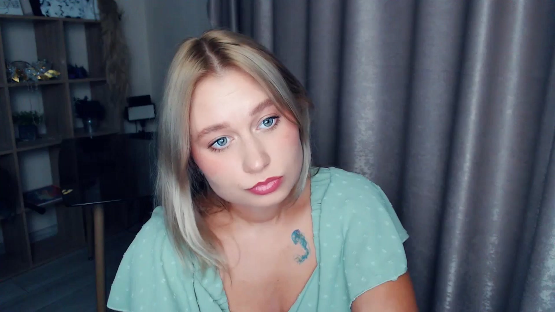 Gallery image thumbnail from Kukla_kolduna's myfreecams stream on, 11/12/2025, 18:30 image 19 of 20