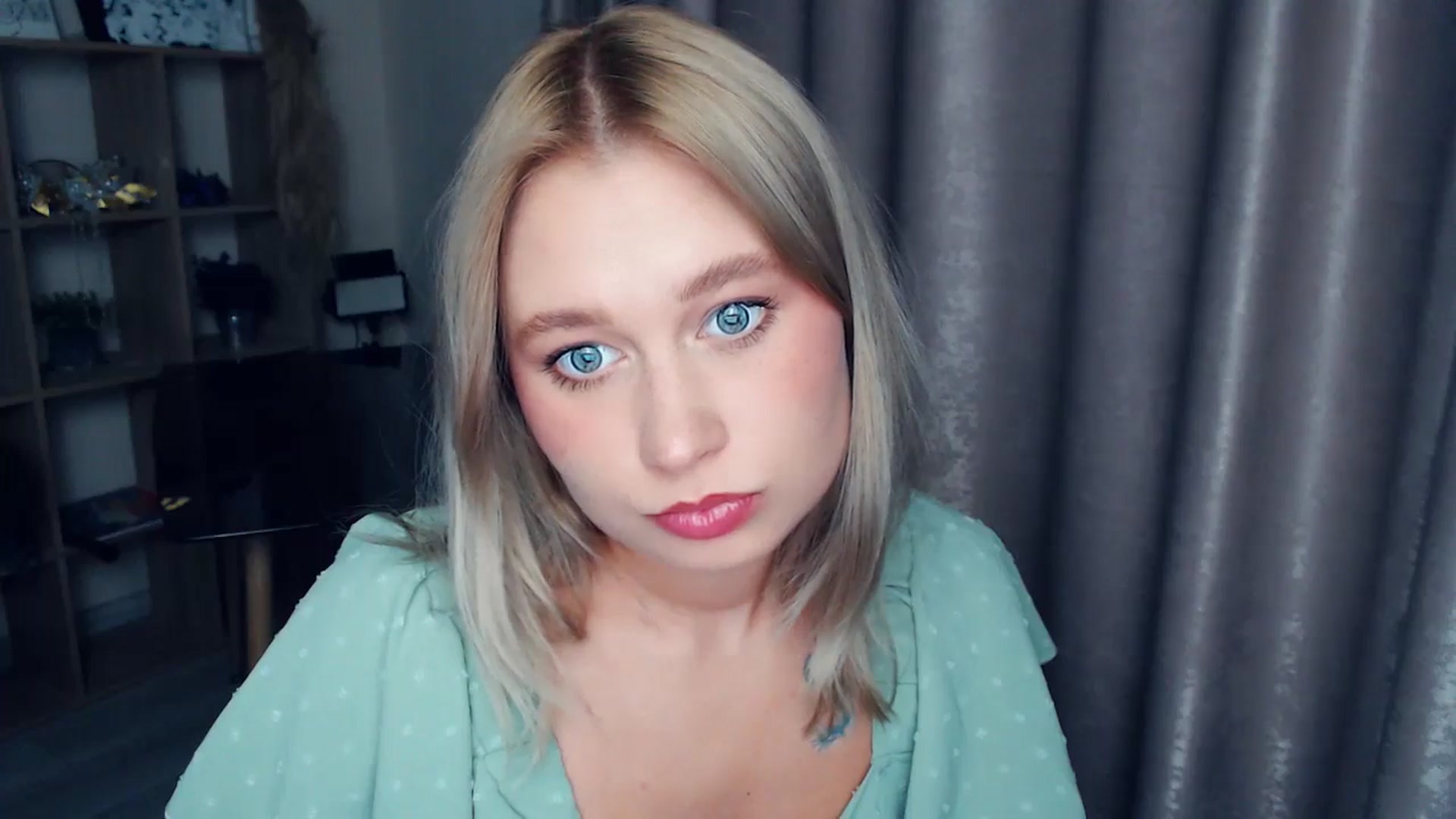 Gallery image thumbnail from Kukla_kolduna's myfreecams stream on, 11/12/2025, 18:30 image 4 of 20