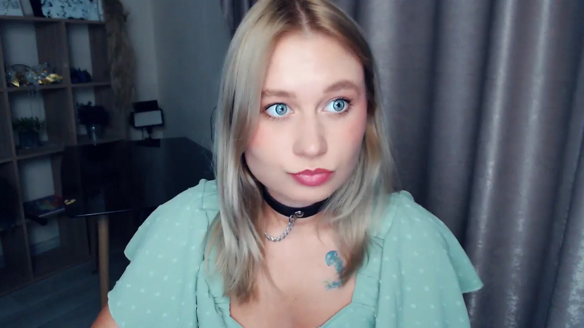 Gallery image thumbnail from Kukla_kolduna's myfreecams stream on, 11/12/2025, 18:45 image 16 of 20