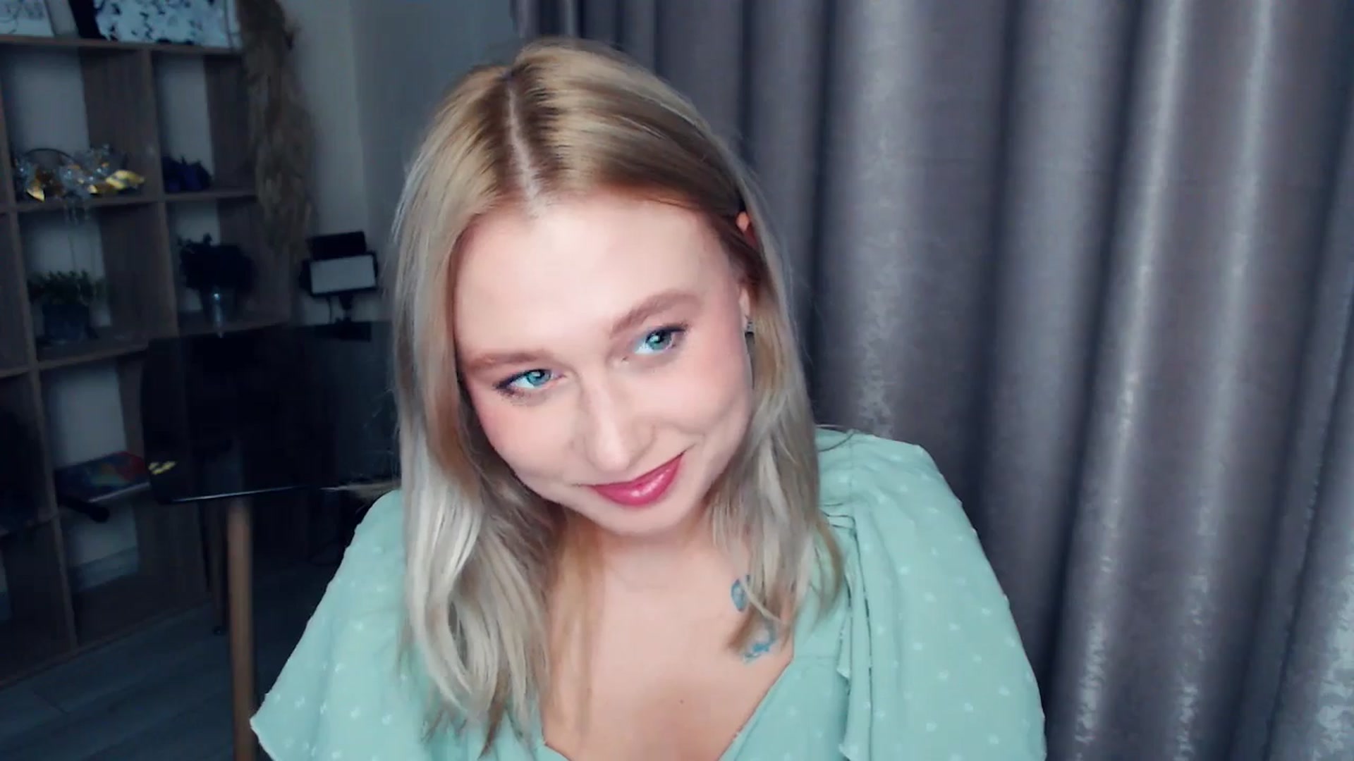 Gallery image thumbnail from Kukla_kolduna's myfreecams stream on, 11/12/2025, 19:09 image 13 of 20