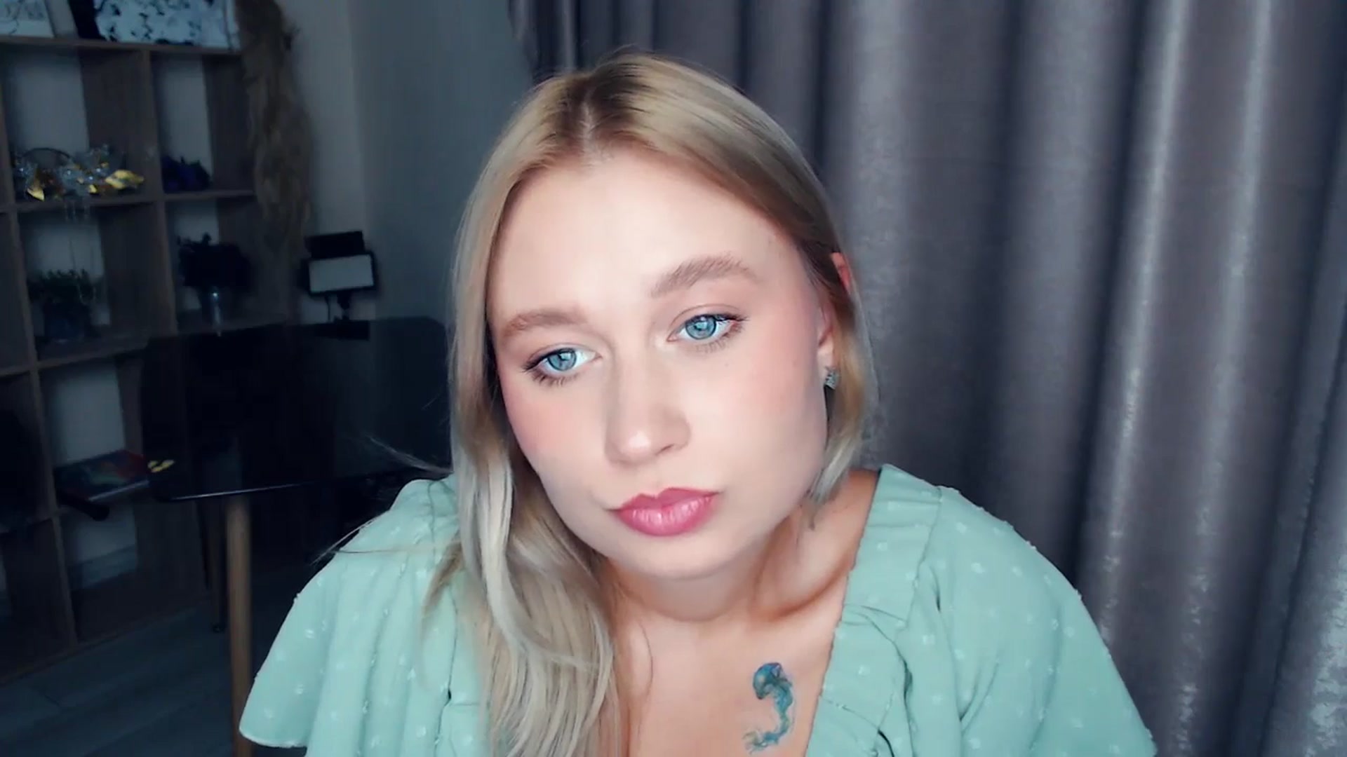 Gallery image thumbnail from Kukla_kolduna's myfreecams stream on, 11/12/2025, 19:09 image 5 of 20