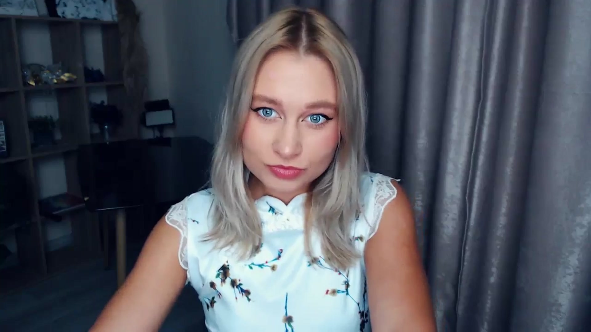 Gallery image thumbnail from Kukla_kolduna's myfreecams stream on, 11/13/2025, 15:54 image 19 of 20