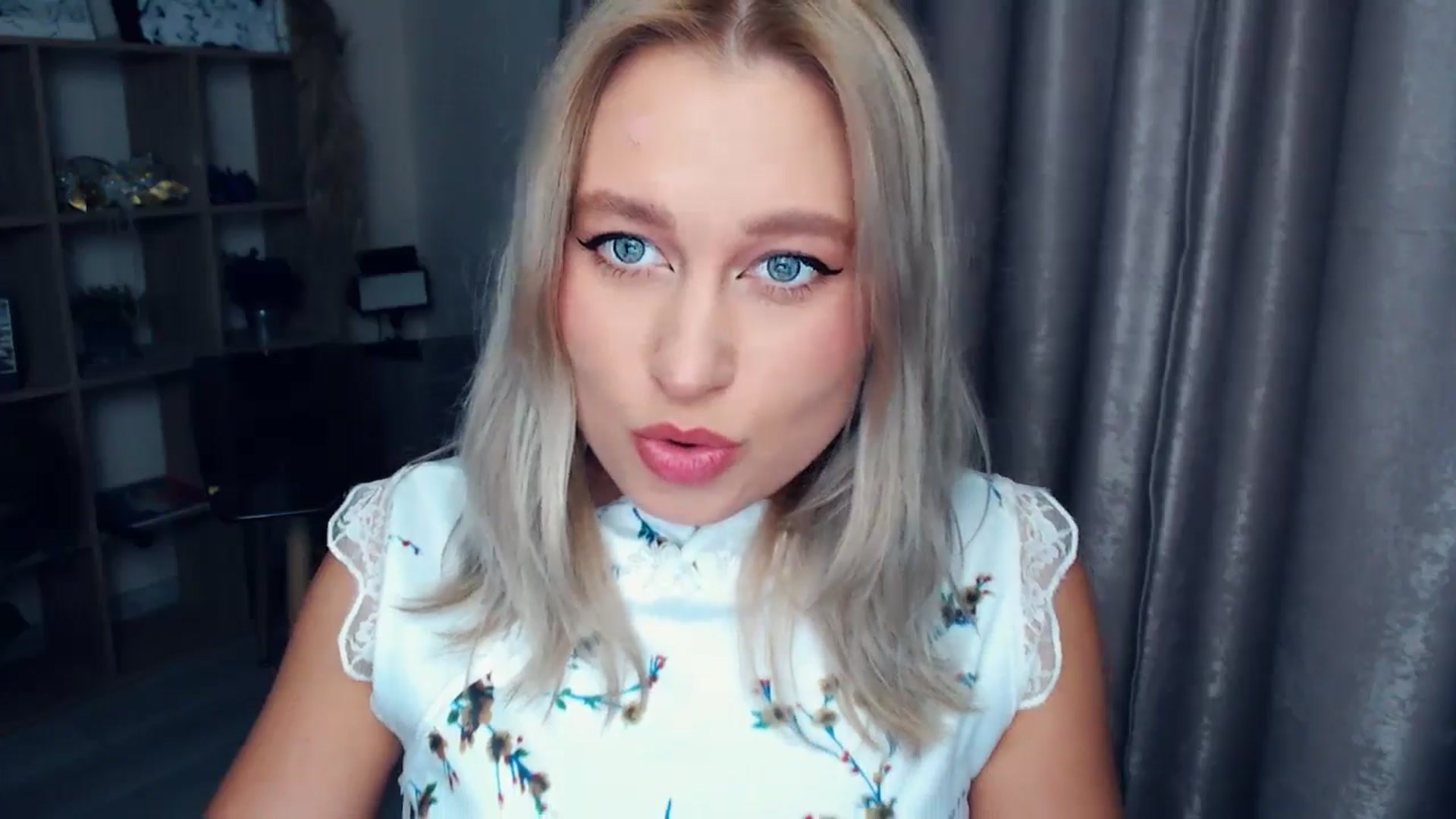 Gallery image thumbnail from Kukla_kolduna's myfreecams stream on, 11/13/2025, 15:54 image 17 of 20