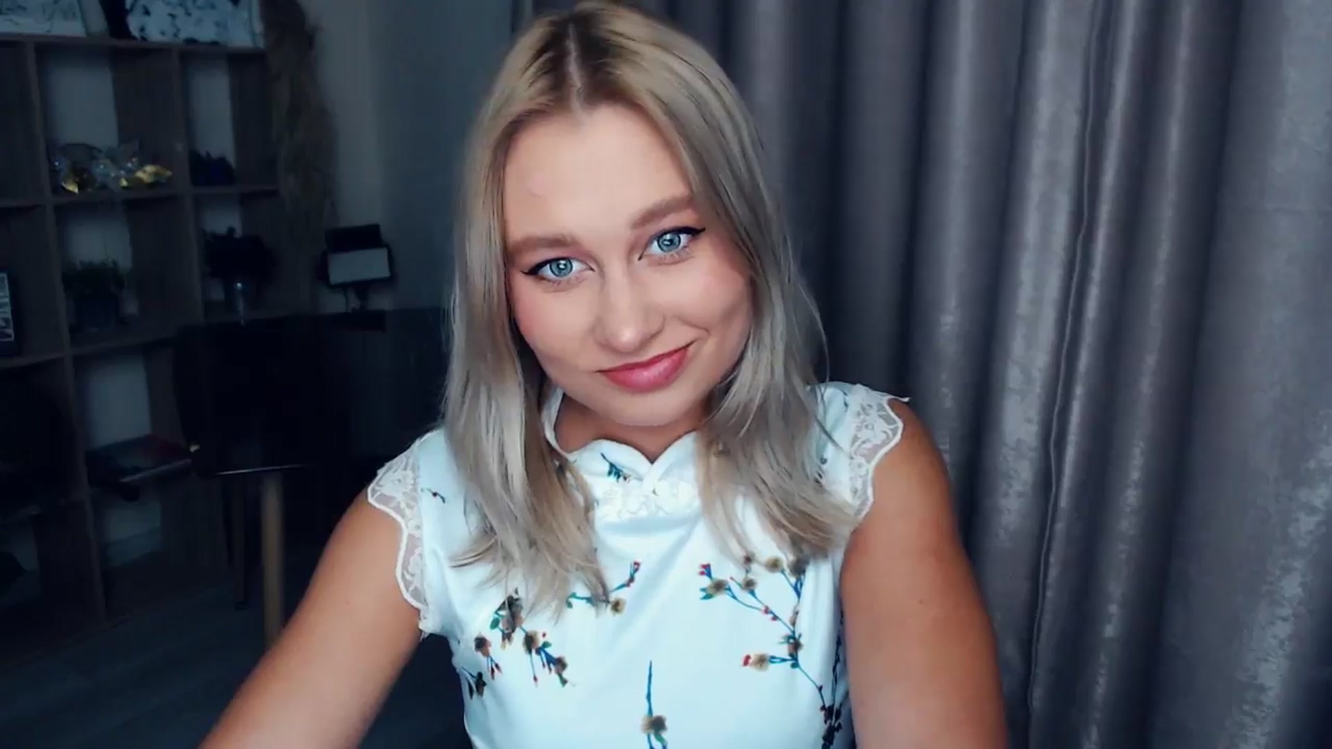Gallery image thumbnail from Kukla_kolduna's myfreecams stream on, 11/13/2025, 15:54 image 18 of 20
