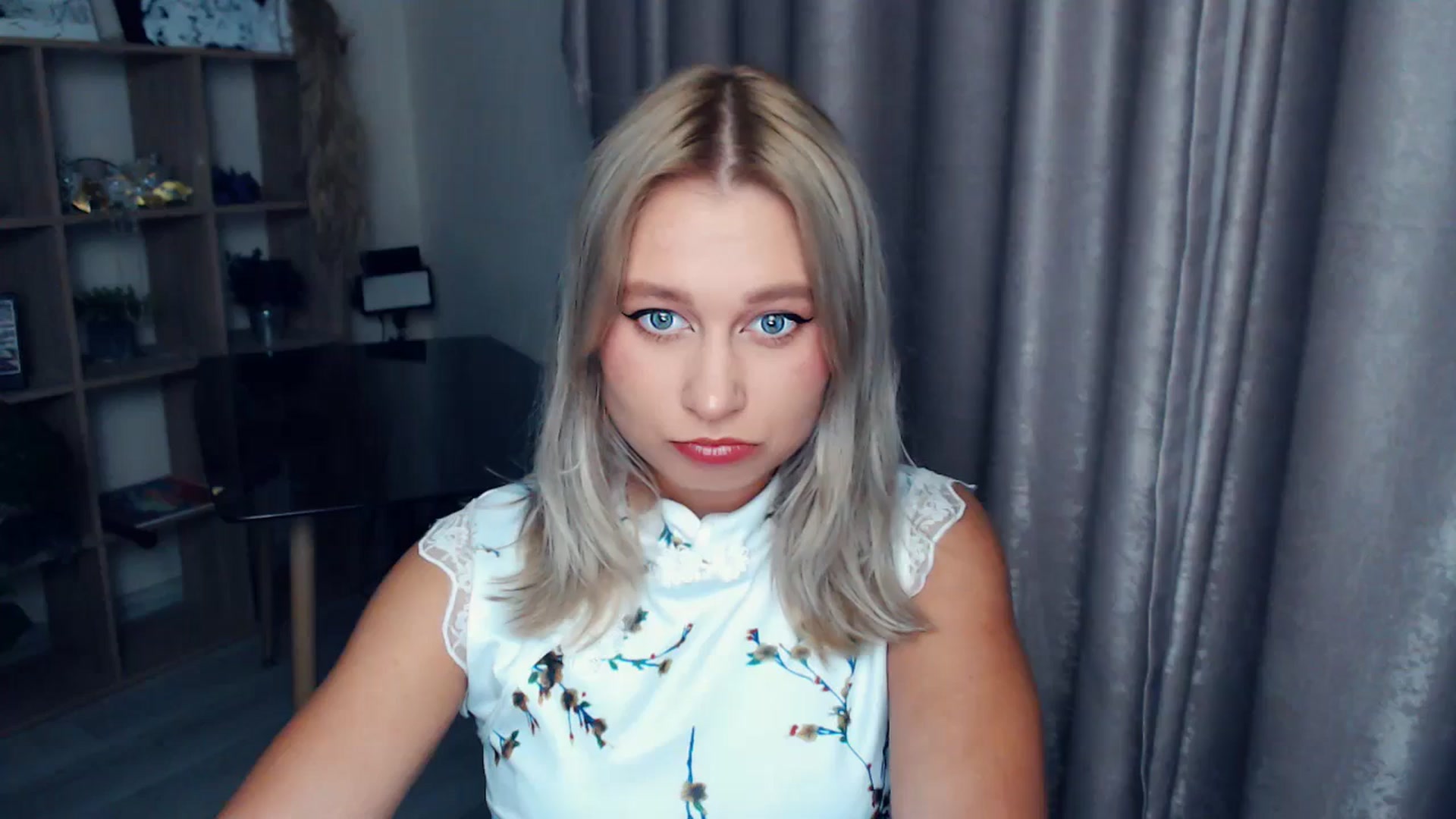 Gallery image thumbnail from Kukla_kolduna's myfreecams stream on, 11/13/2025, 16:34 image 1 of 20