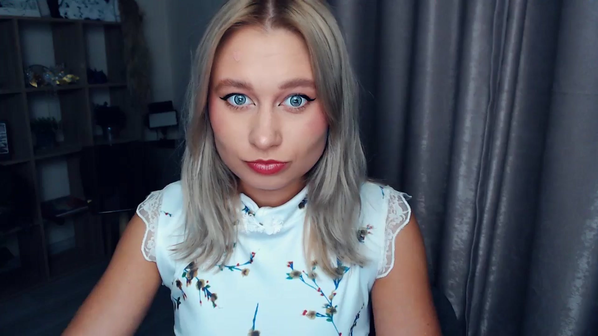 Gallery image thumbnail from Kukla_kolduna's myfreecams stream on, 11/13/2025, 16:47 image 6 of 20
