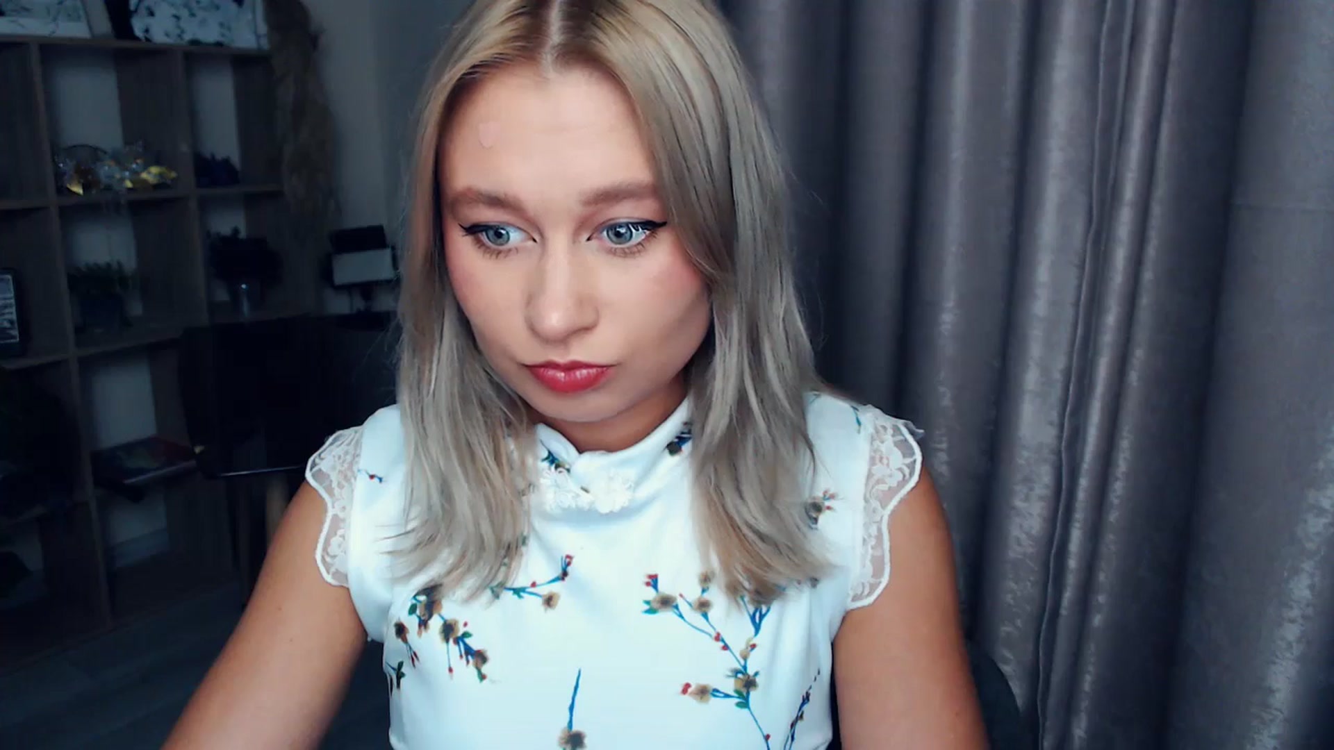 Gallery image thumbnail from Kukla_kolduna's myfreecams stream on, 11/13/2025, 16:47 image 8 of 20