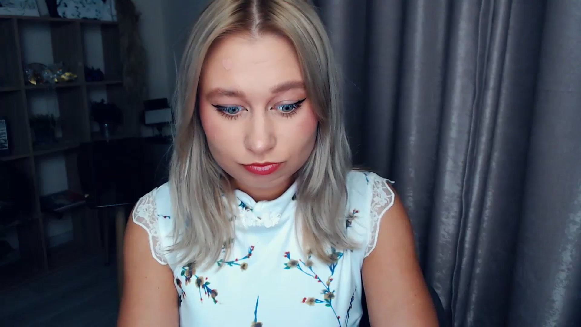 Gallery image thumbnail from Kukla_kolduna's myfreecams stream on, 11/13/2025, 16:47 image 5 of 20