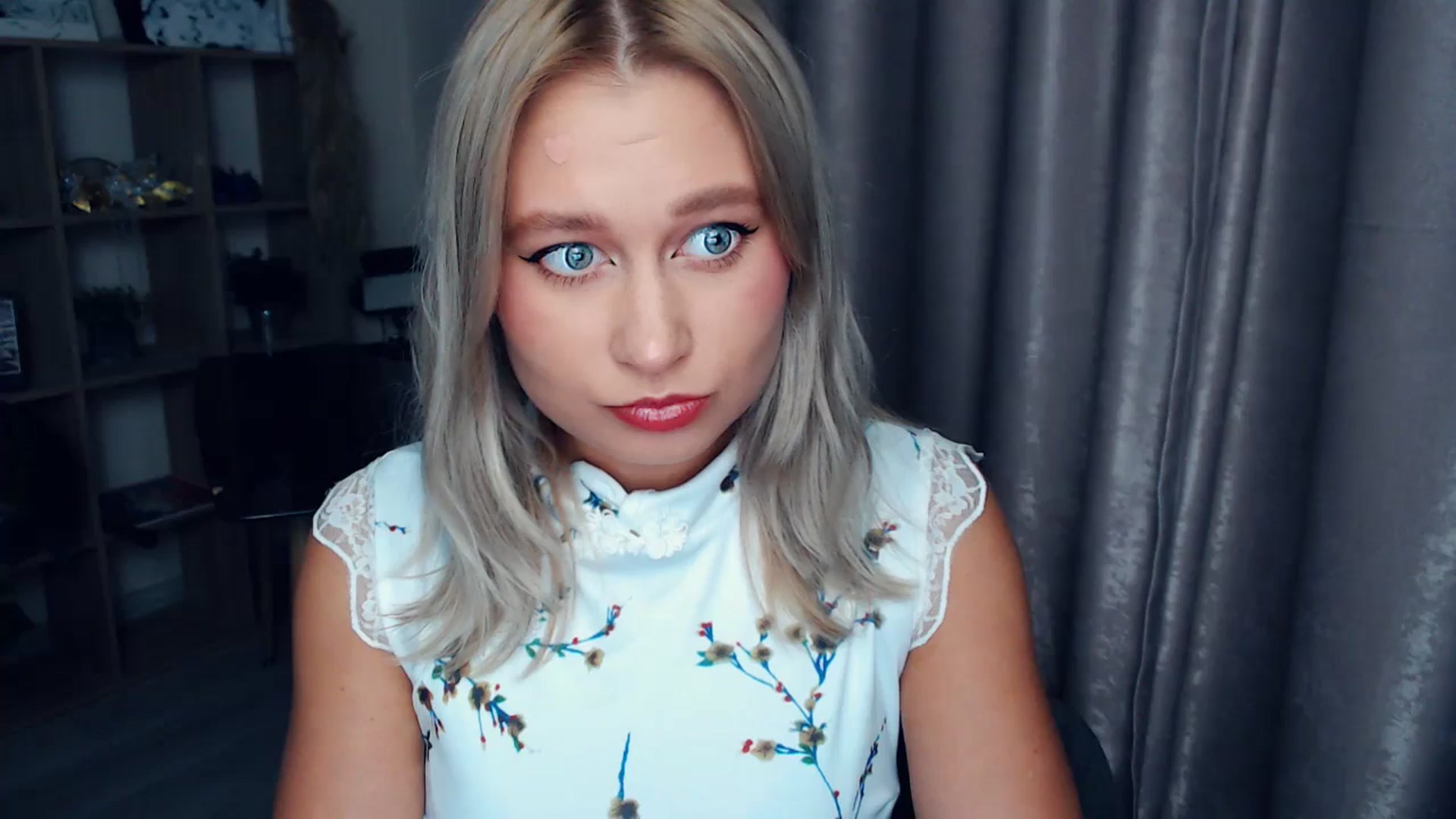 Gallery image thumbnail from Kukla_kolduna's myfreecams stream on, 11/13/2025, 16:47 image 2 of 20