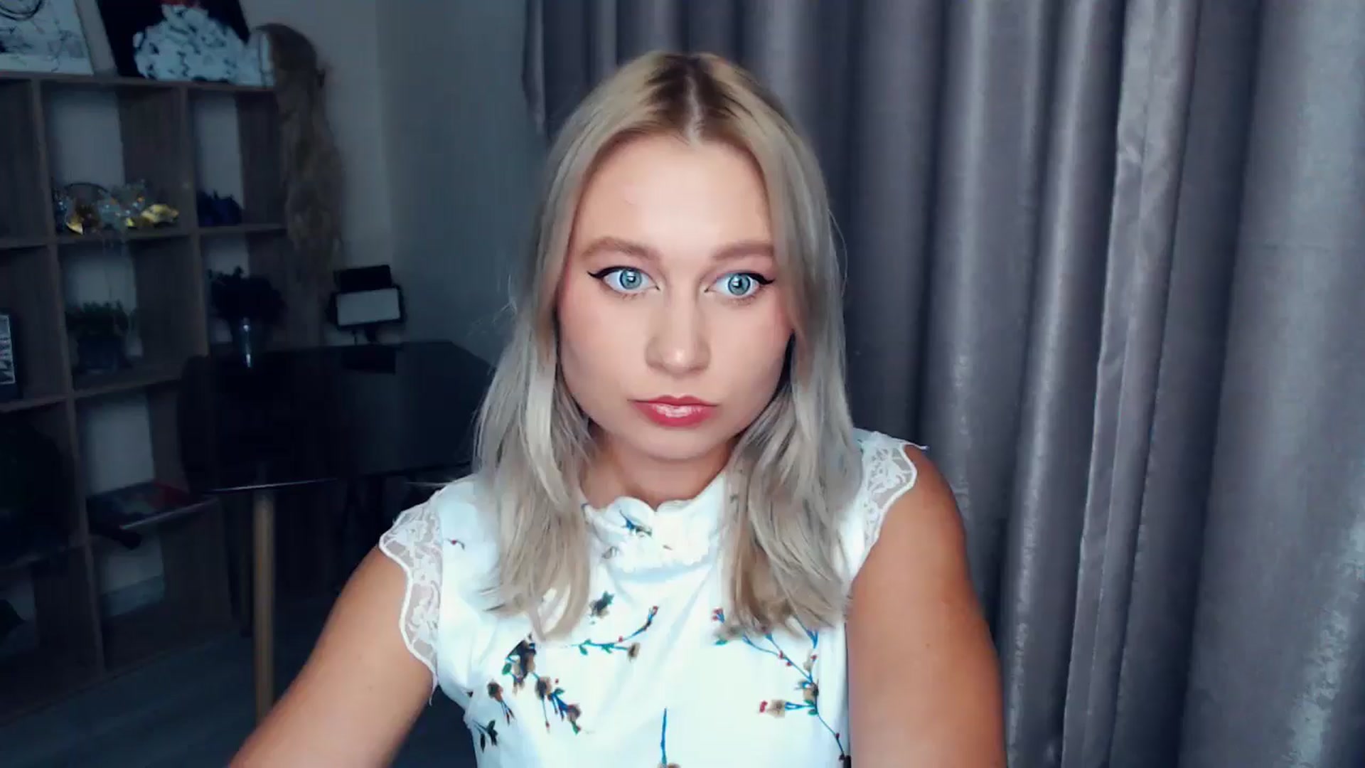 Gallery image thumbnail from Kukla_kolduna's myfreecams stream on, 11/13/2025, 18:39 image 3 of 20