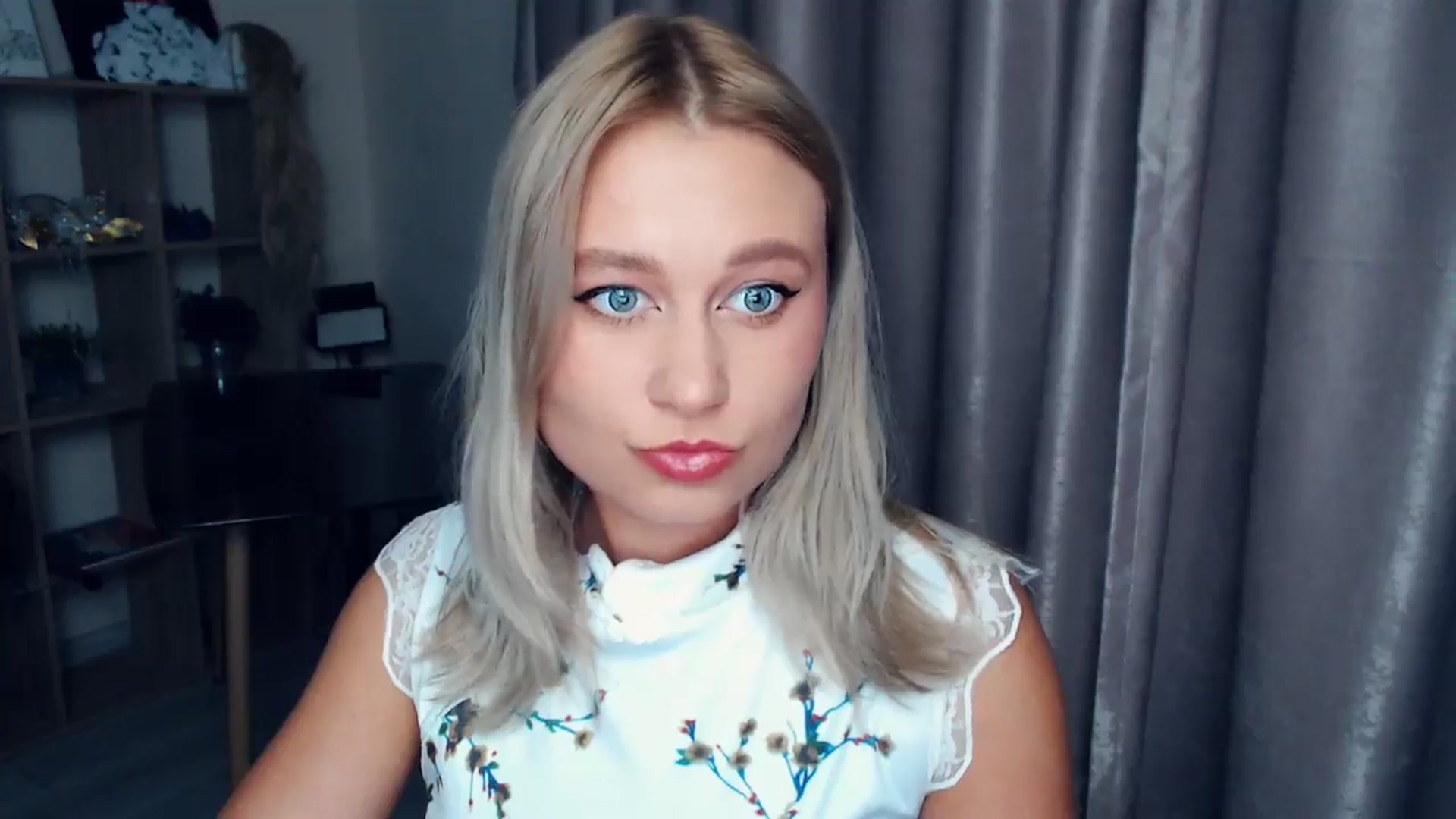 Gallery image thumbnail from Kukla_kolduna's myfreecams stream on, 11/13/2025, 18:39 image 20 of 20