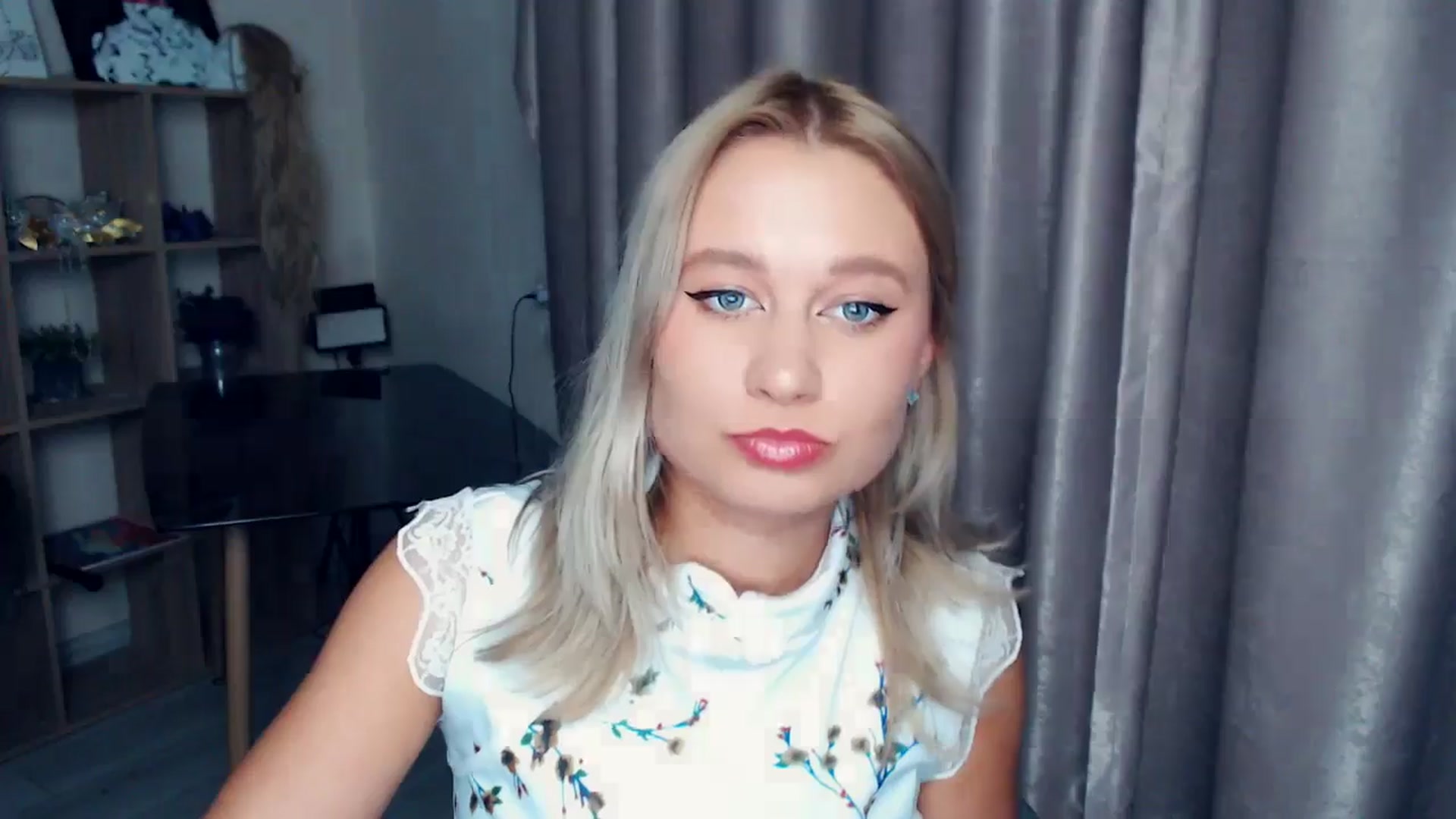 Gallery image thumbnail from Kukla_kolduna's myfreecams stream on, 11/13/2025, 19:07 image 2 of 20