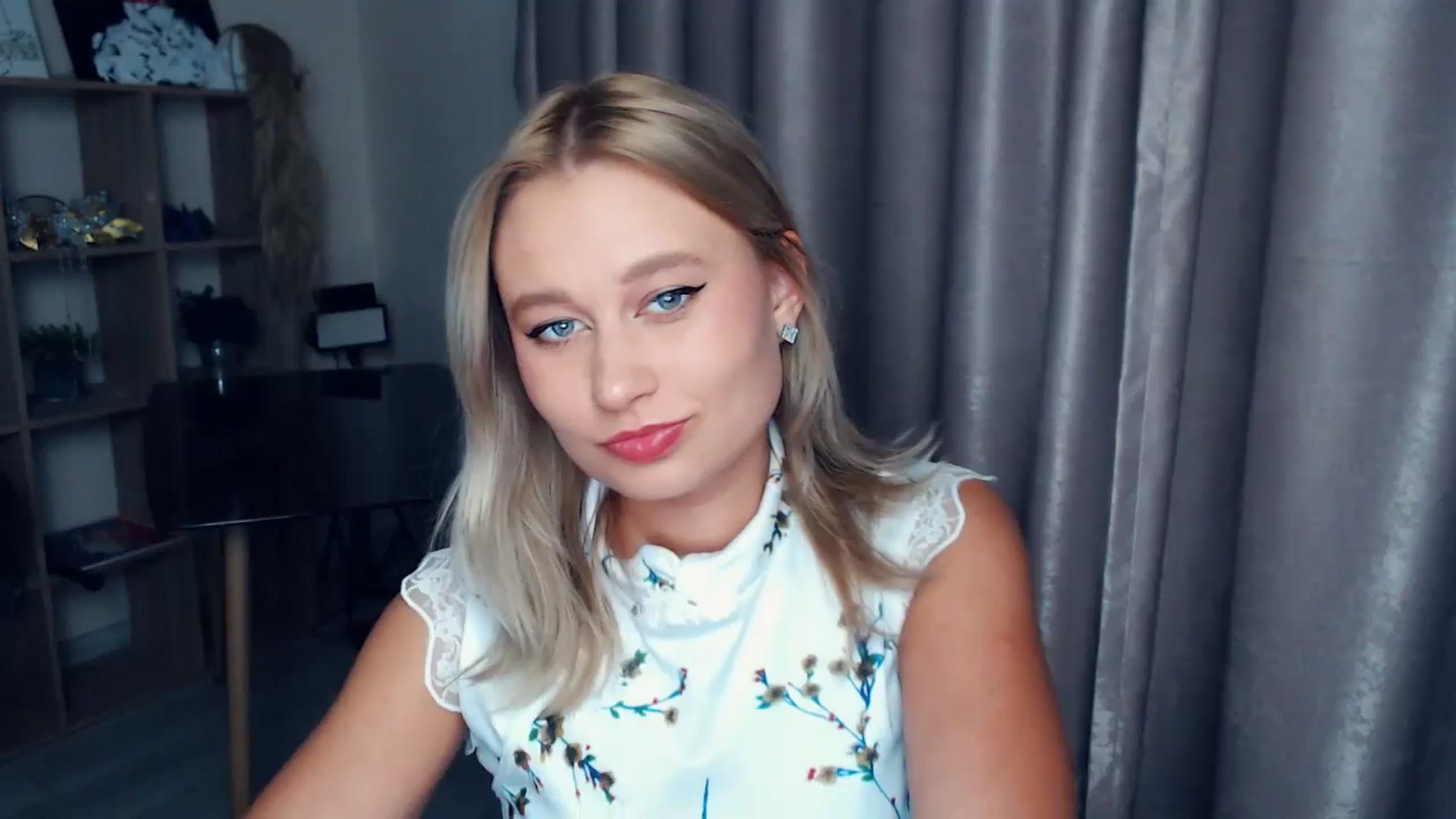 Gallery image thumbnail from Kukla_kolduna's myfreecams stream on, 11/13/2025, 19:07 image 1 of 20