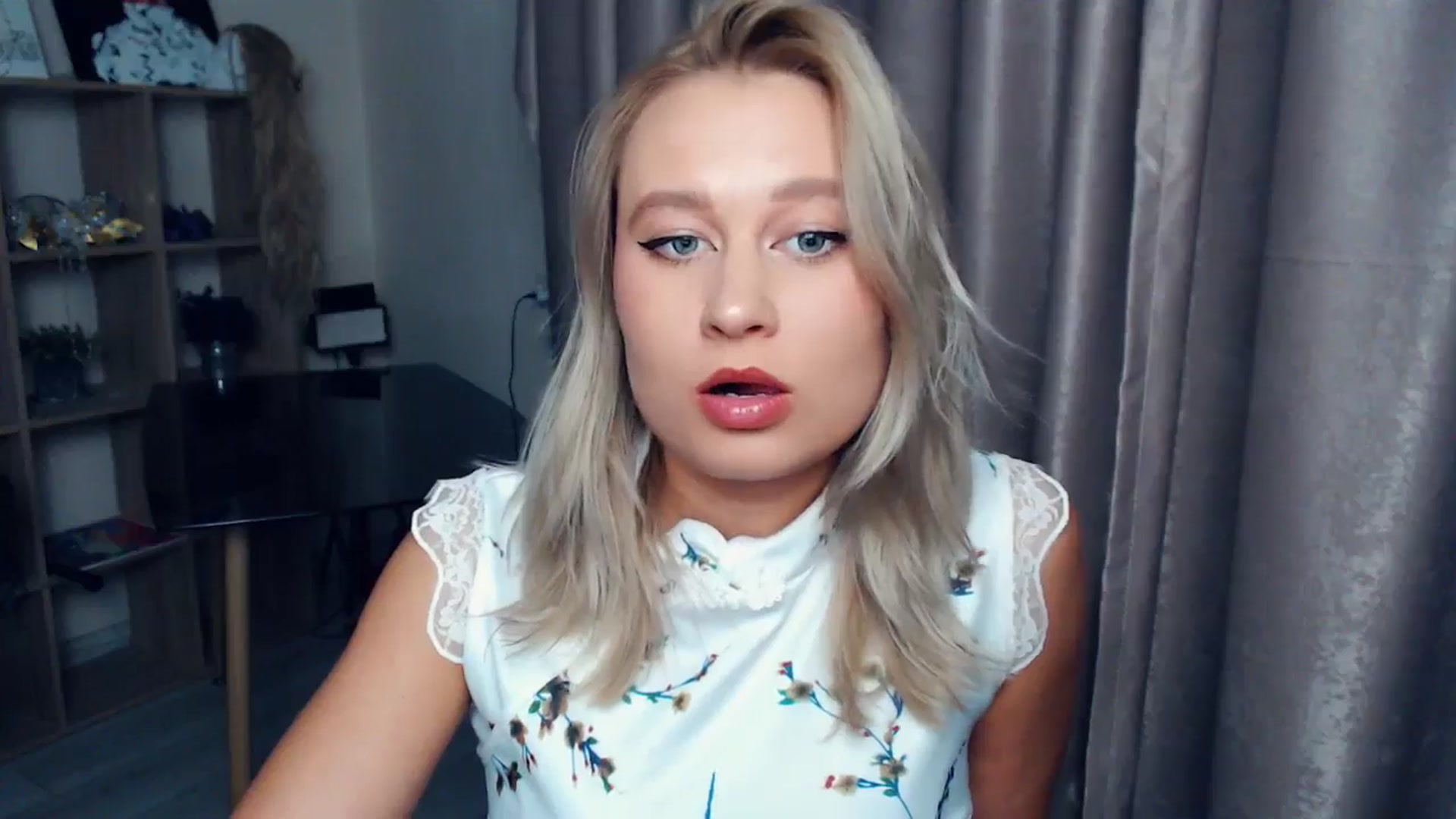 Gallery image thumbnail from Kukla_kolduna's myfreecams stream on, 11/13/2025, 19:07 image 12 of 20