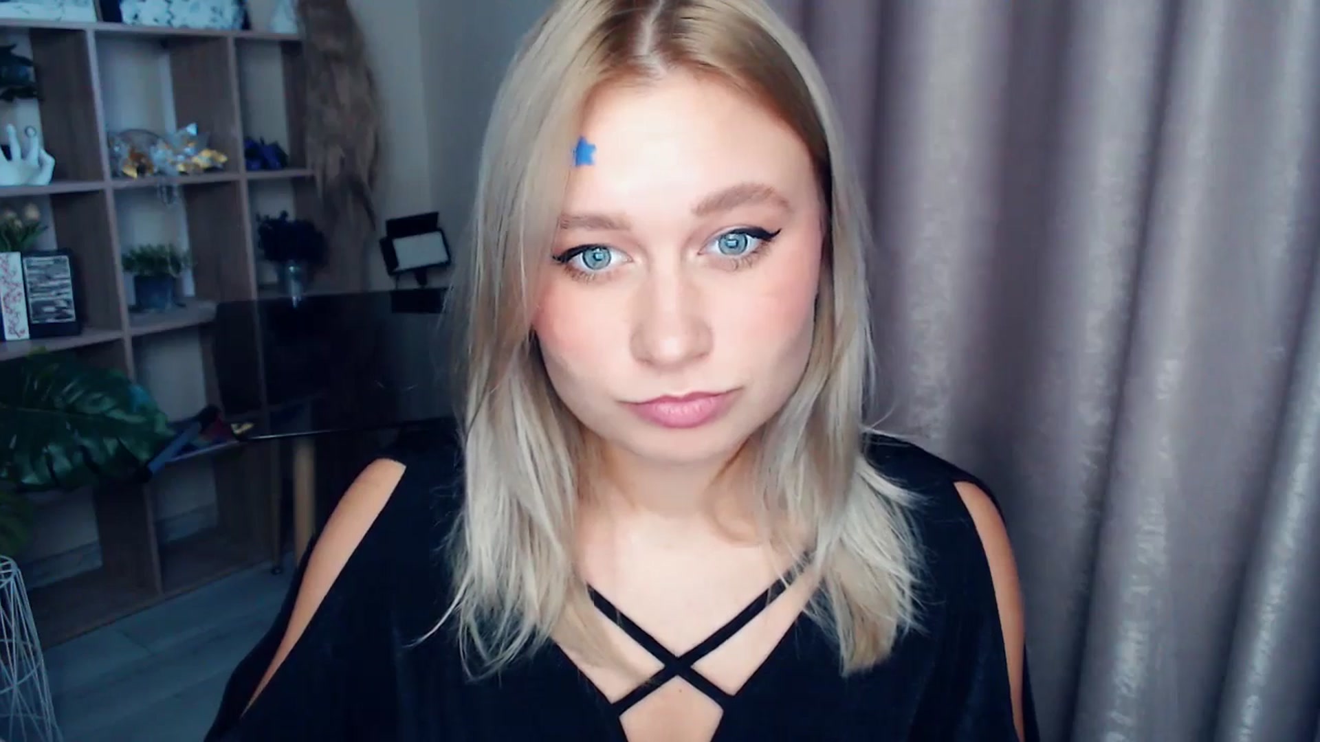 Gallery image thumbnail from Kukla_kolduna's myfreecams stream on, 11/15/2025, 13:17 image 20 of 20