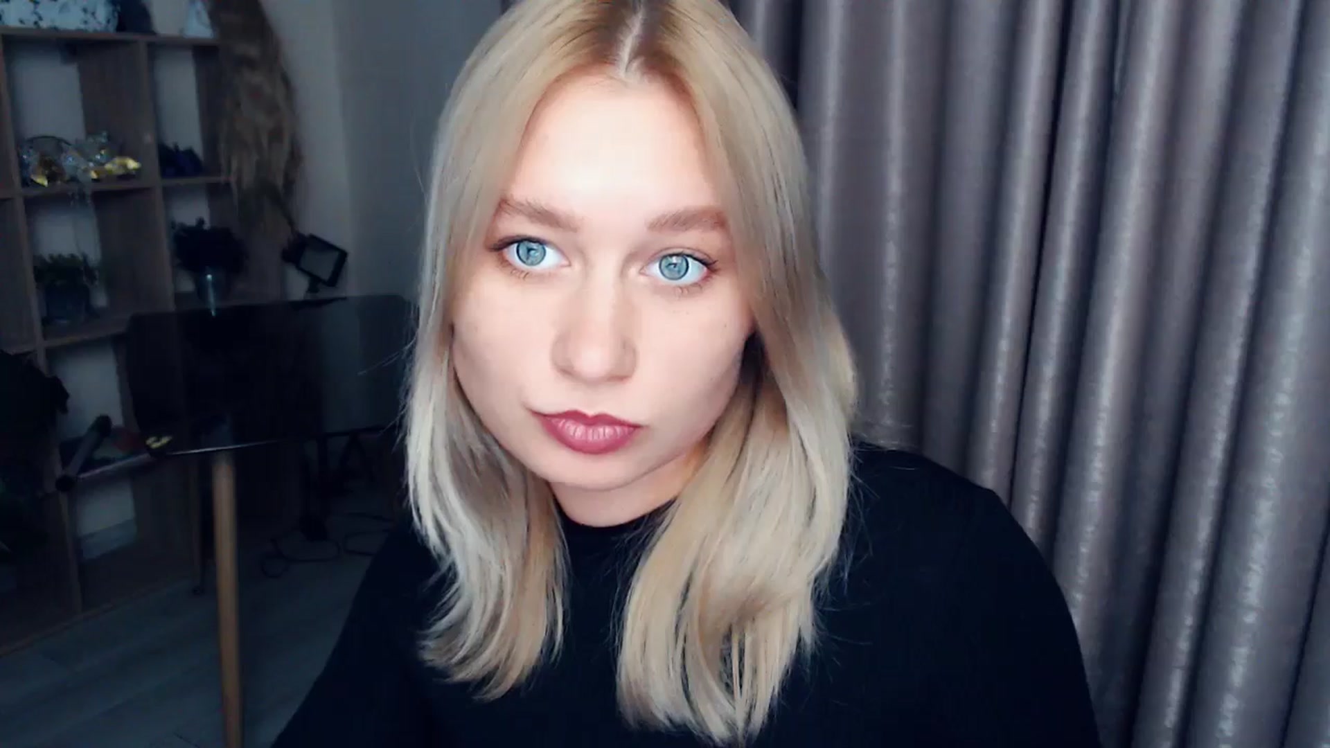 Gallery image thumbnail from Kukla_kolduna's myfreecams stream on, 11/19/2025, 15:40 image 14 of 20