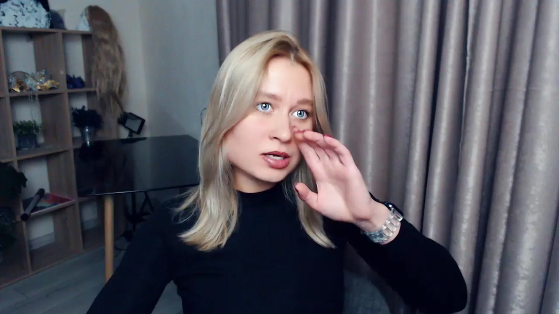 Gallery image thumbnail from Kukla_kolduna's myfreecams stream on, 11/19/2025, 17:10 image 9 of 20