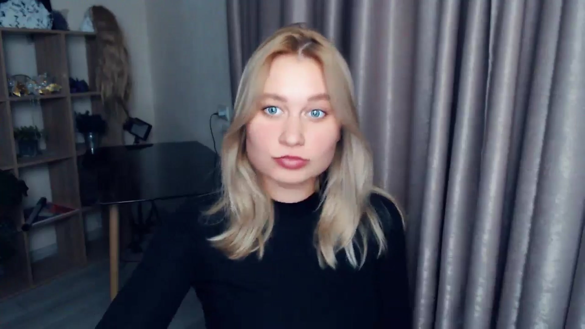 Gallery image thumbnail from Kukla_kolduna's myfreecams stream on, 11/19/2025, 17:10 image 7 of 20