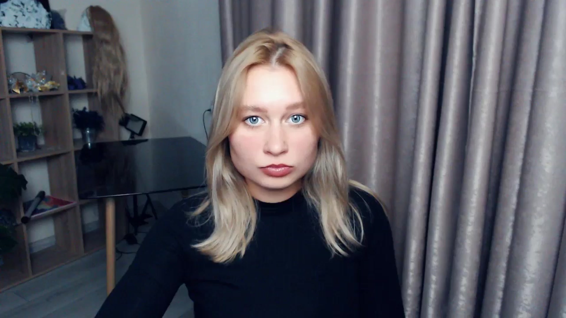 Gallery image thumbnail from Kukla_kolduna's myfreecams stream on, 11/19/2025, 17:10 image 8 of 20