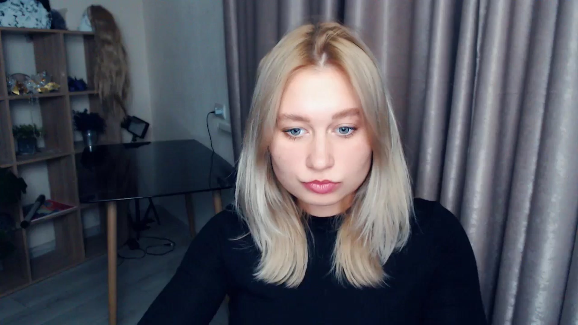 Gallery image thumbnail from Kukla_kolduna's myfreecams stream on, 11/19/2025, 18:11 image 20 of 20