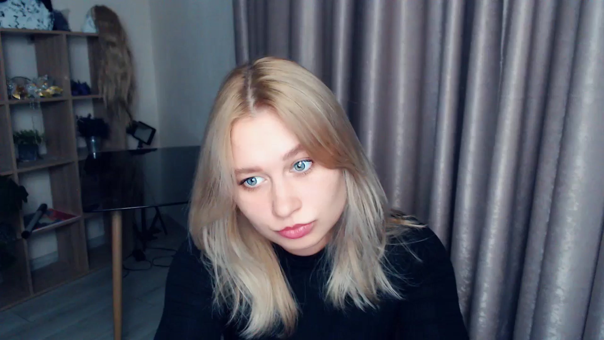 Gallery image thumbnail from Kukla_kolduna's myfreecams stream on, 11/19/2025, 18:55 image 14 of 20
