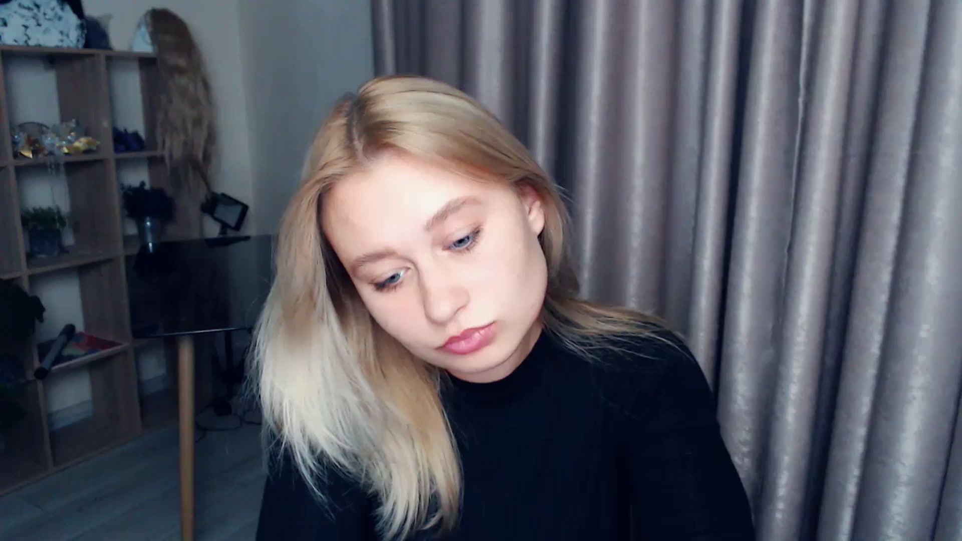 Gallery image thumbnail from Kukla_kolduna's myfreecams stream on, 11/19/2025, 18:55 image 18 of 20
