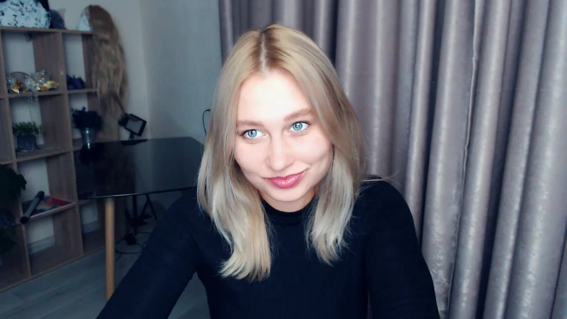 Gallery image thumbnail from Kukla_kolduna's myfreecams stream on, 11/19/2025, 18:55 image 11 of 20