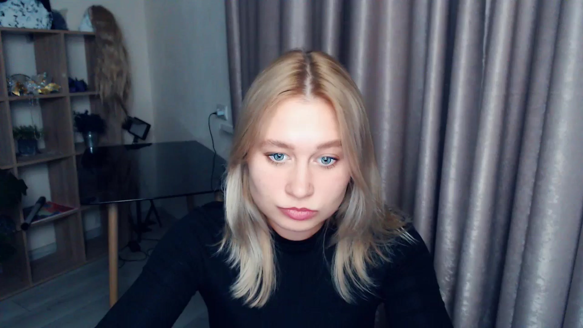 Gallery image thumbnail from Kukla_kolduna's myfreecams stream on, 11/19/2025, 18:55 image 13 of 20