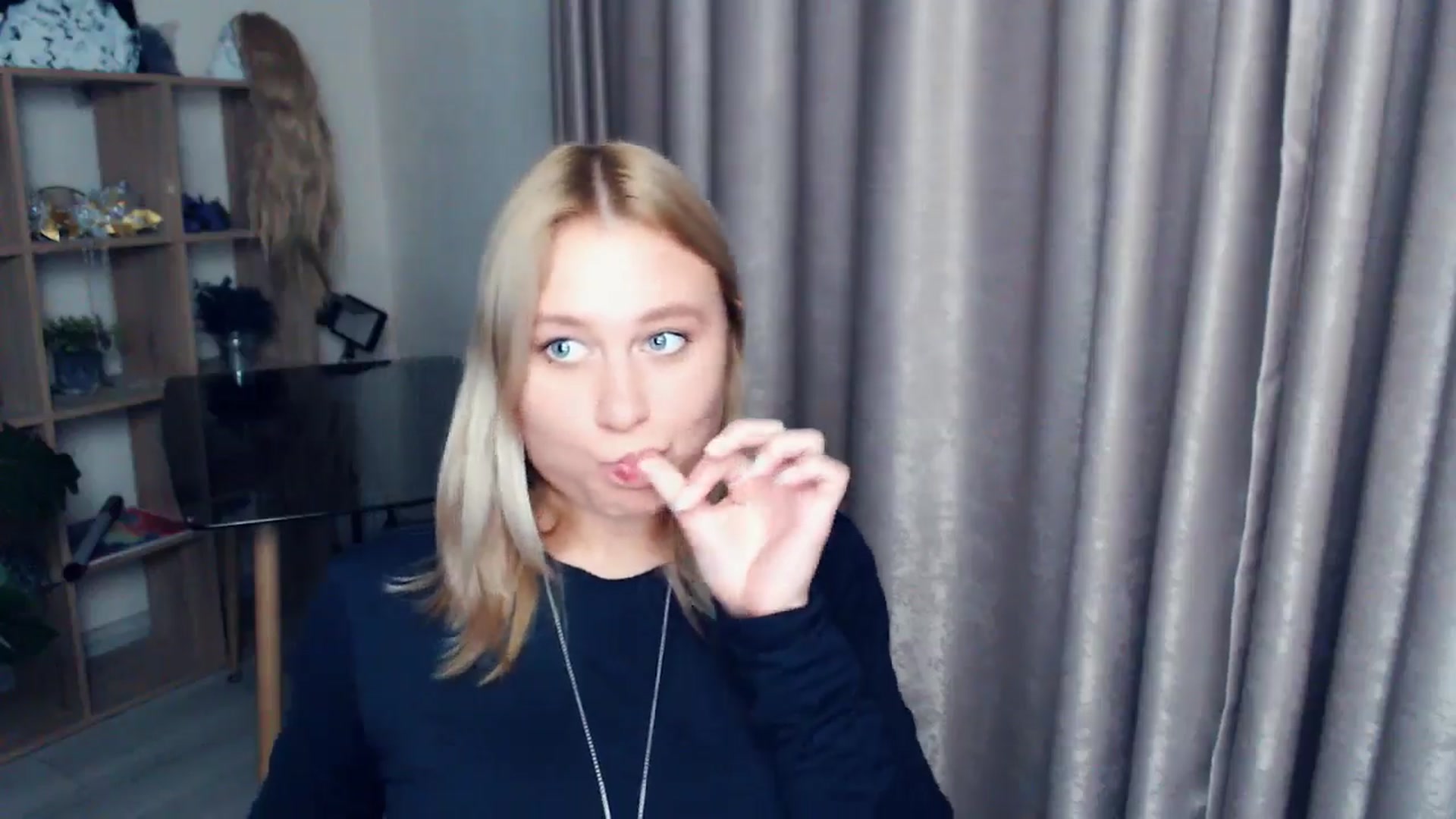 Gallery image thumbnail from Kukla_kolduna's myfreecams stream on, 11/20/2025, 18:19 image 11 of 20