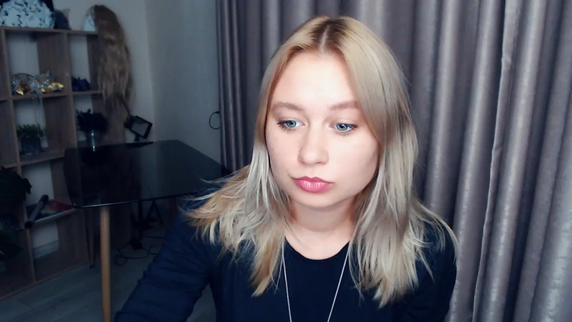 Gallery image thumbnail from Kukla_kolduna's myfreecams stream on, 11/20/2025, 18:19 image 7 of 20