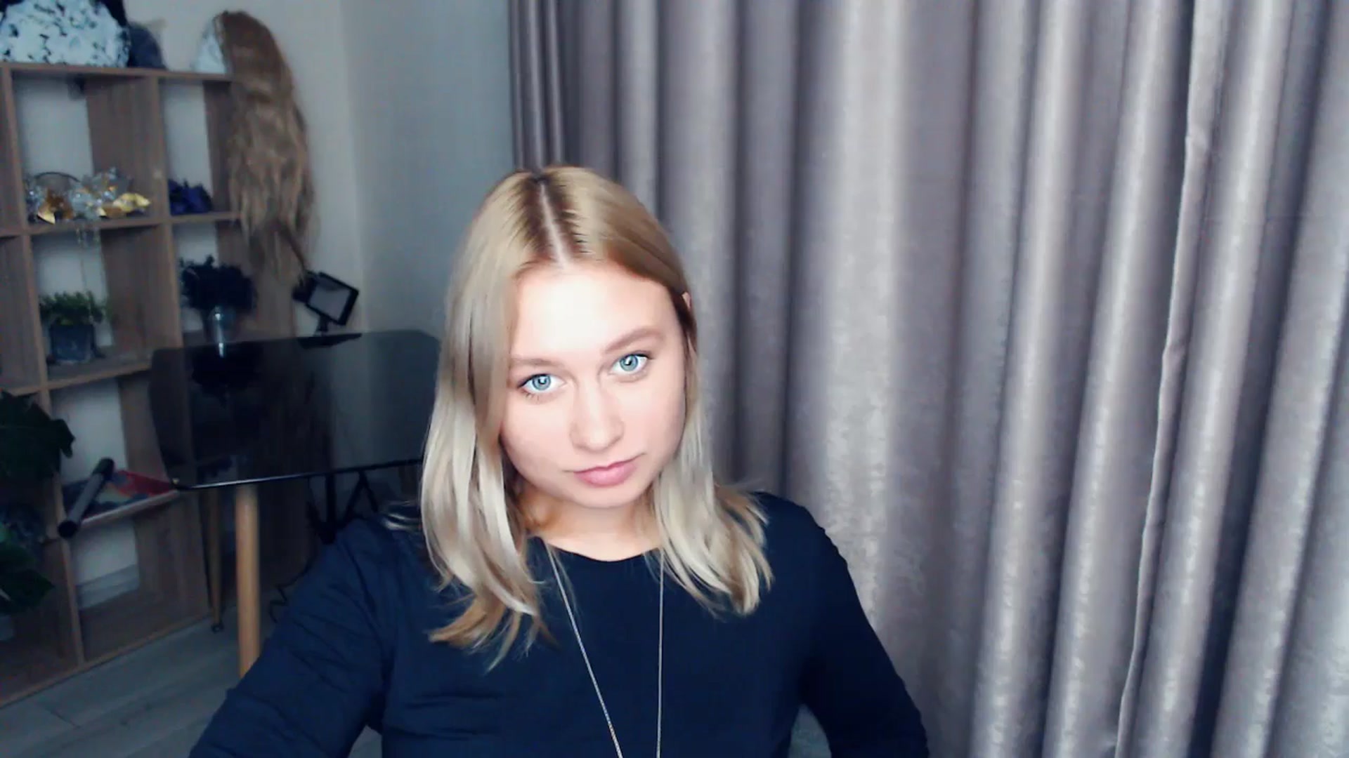 Gallery image thumbnail from Kukla_kolduna's myfreecams stream on, 11/20/2025, 18:19 image 12 of 20