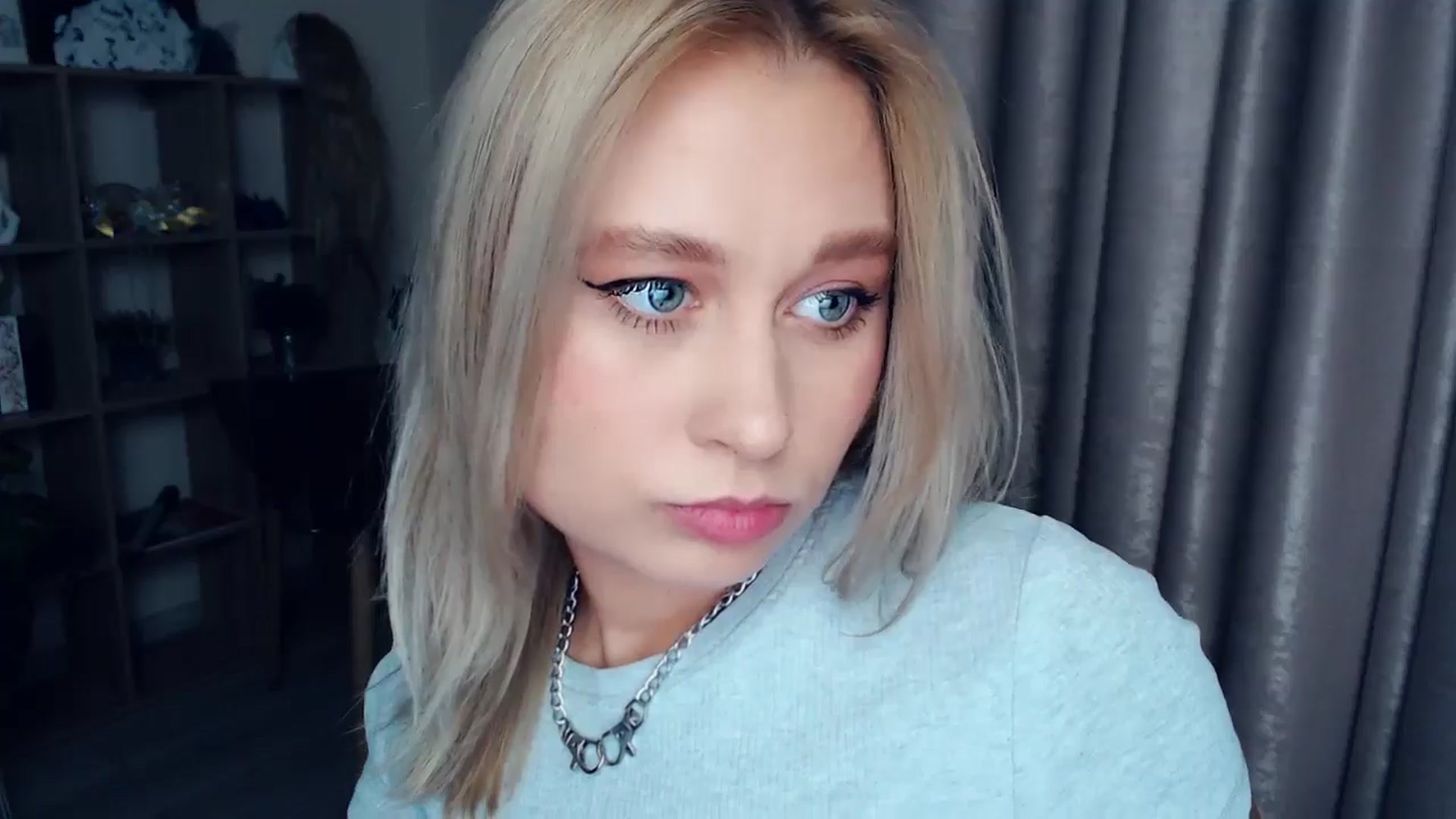 Gallery image thumbnail from Kukla_kolduna's myfreecams stream on, 11/23/2025, 15:19 image 20 of 20