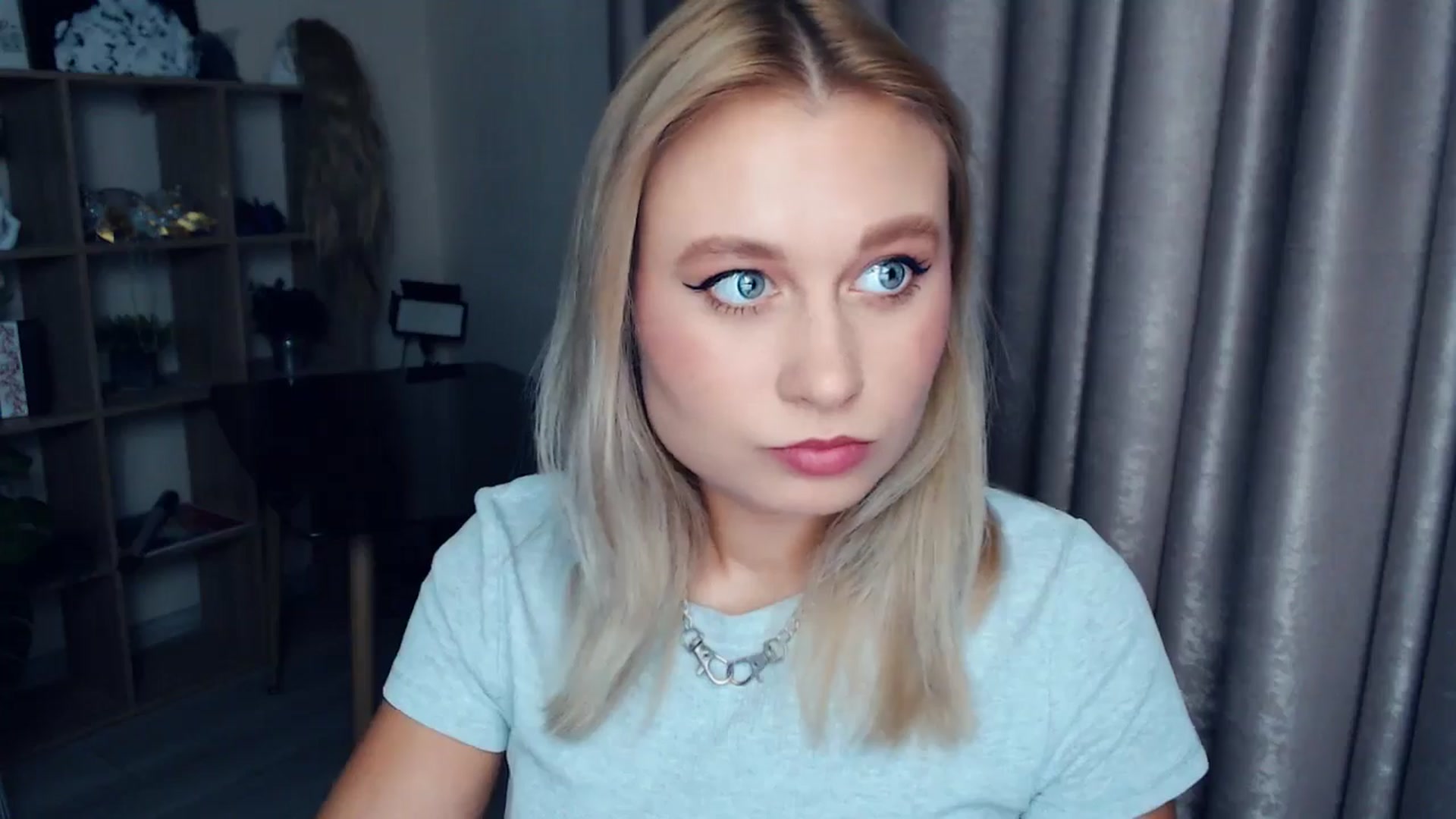 Gallery image thumbnail from Kukla_kolduna's myfreecams stream on, 11/23/2025, 15:55 image 18 of 20
