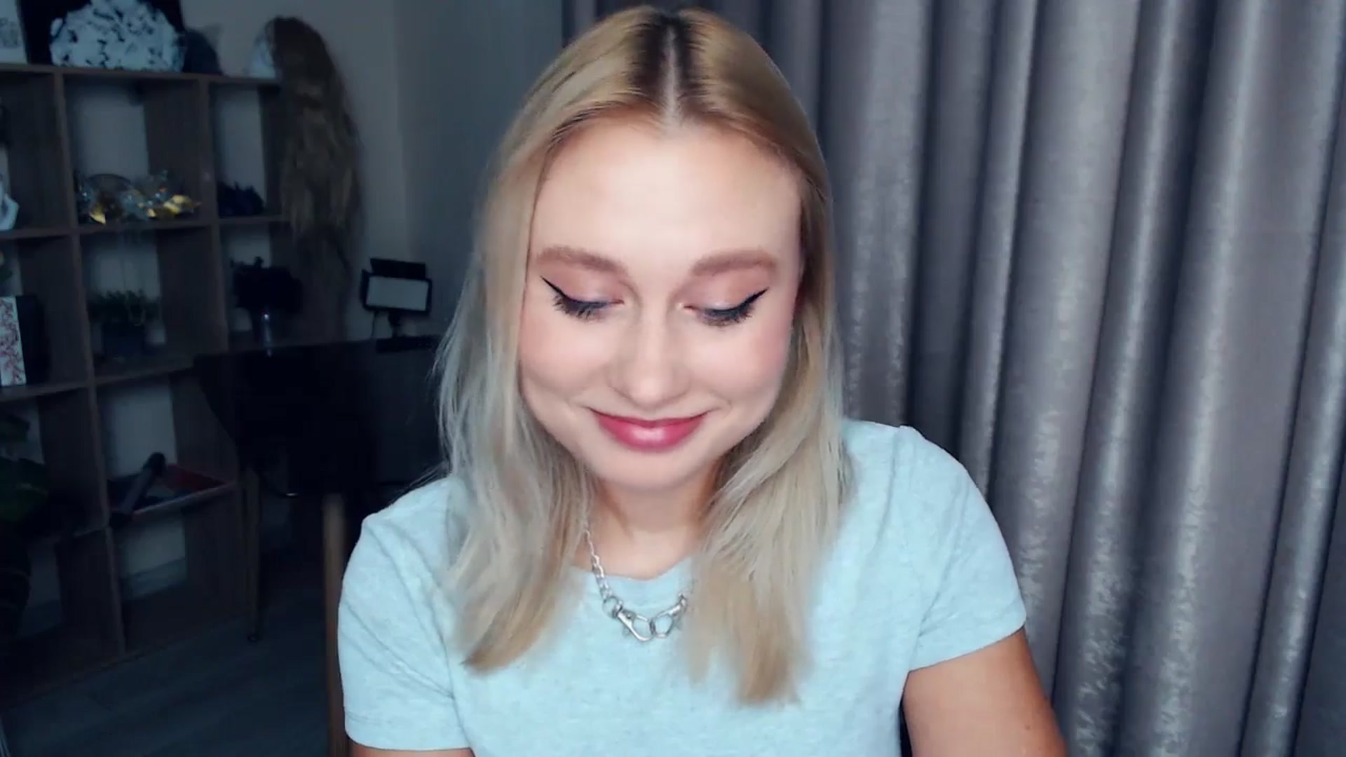 Gallery image thumbnail from Kukla_kolduna's myfreecams stream on, 11/23/2025, 15:55 image 20 of 20