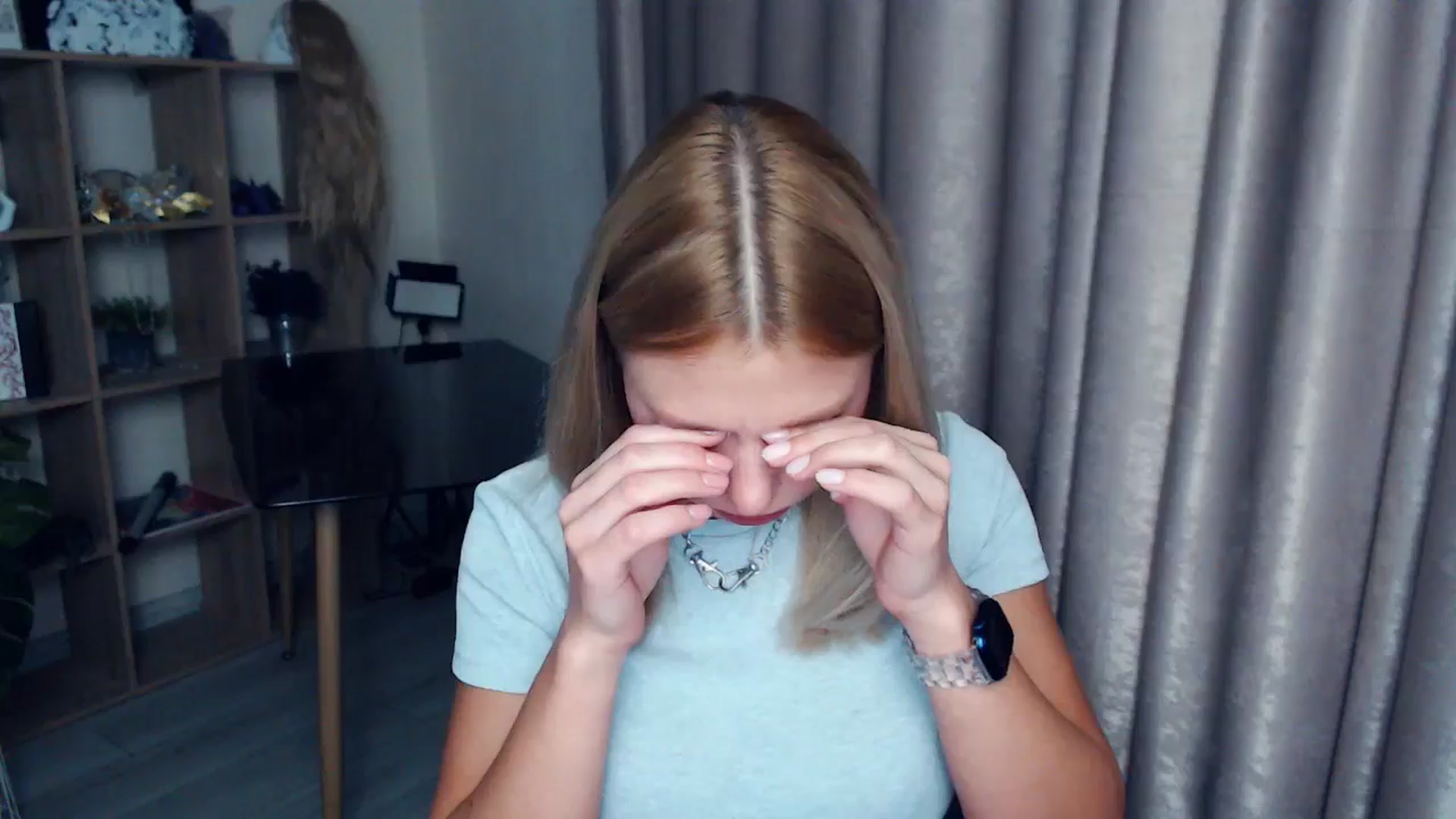 Gallery image thumbnail from Kukla_kolduna's myfreecams stream on, 11/23/2025, 18:45 image 4 of 20