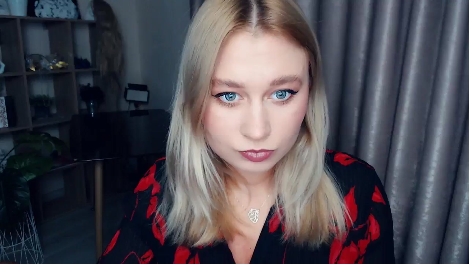 Gallery image thumbnail from Kukla_kolduna's myfreecams stream on, 11/26/2025, 16:37 image 2 of 20