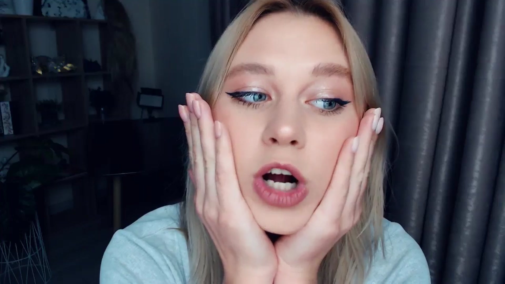 Gallery image thumbnail from Kukla_kolduna's myfreecams stream on, 11/27/2025, 17:21 image 18 of 20